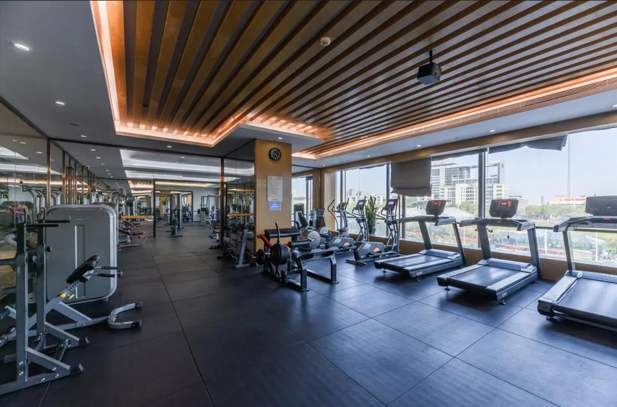 Fitness centre/facilities in Kangda Howard Johnson Hotel Qingdao