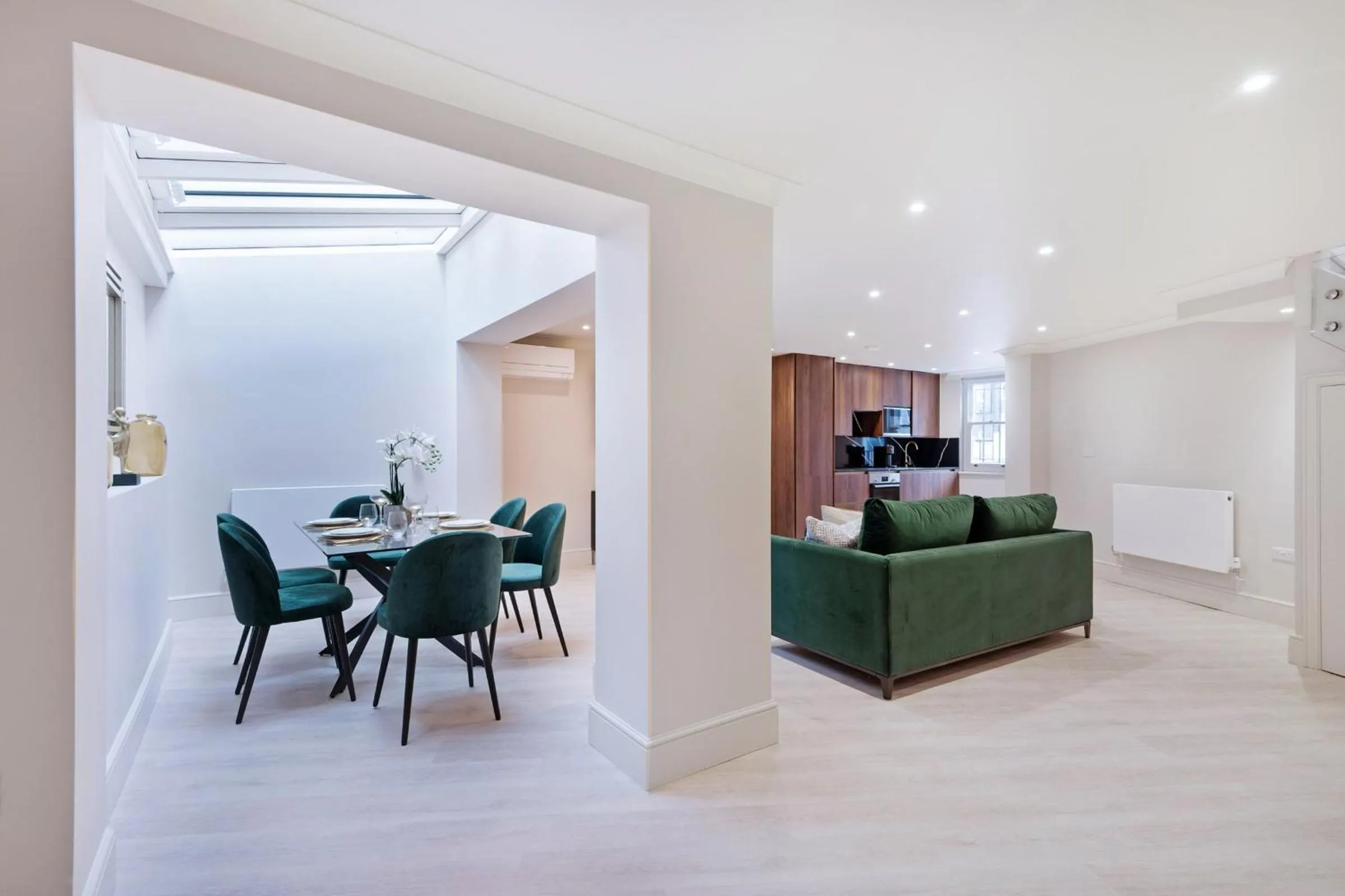 Marble Arch Suite 7