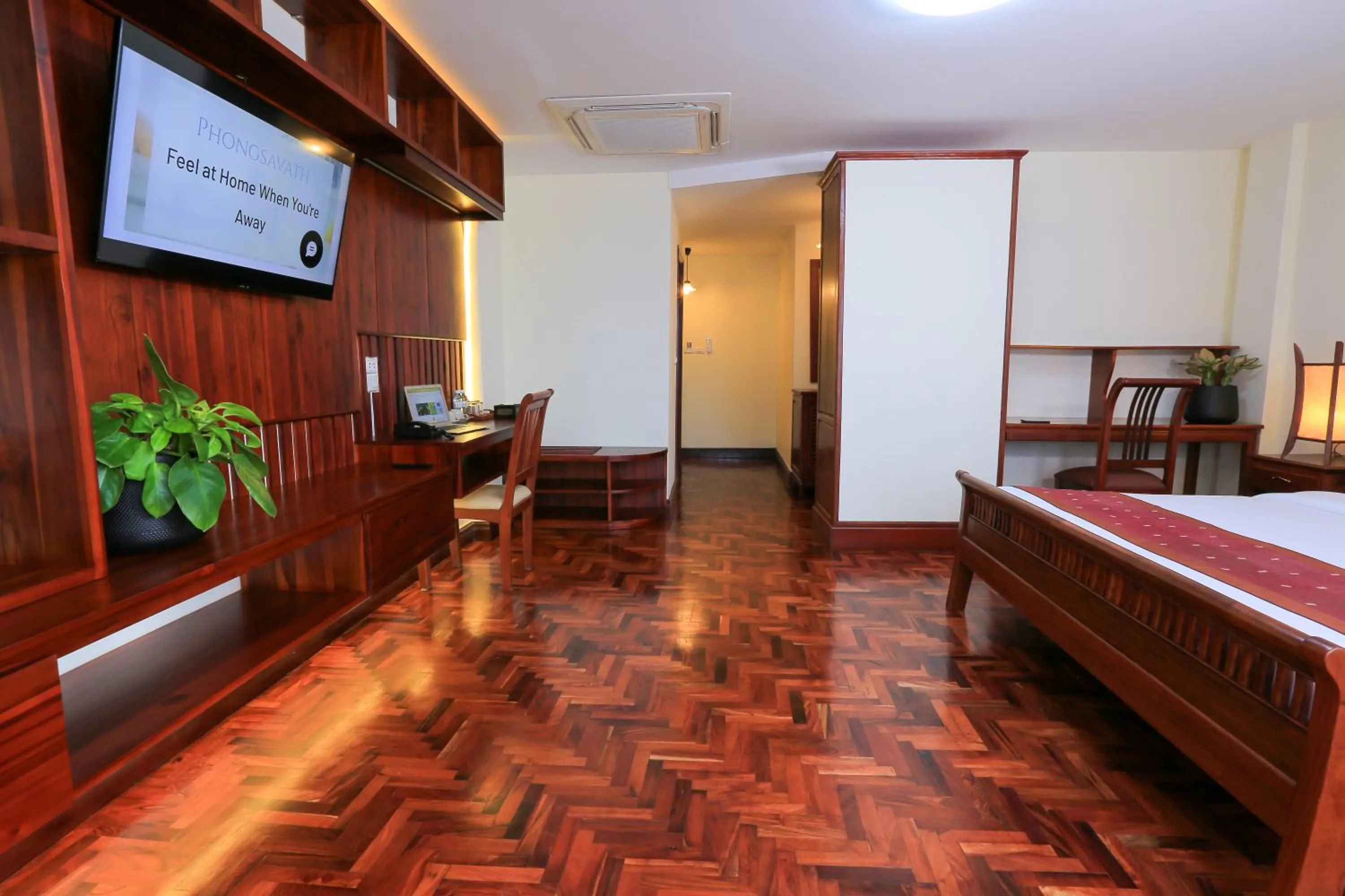 TV and multimedia, Bed in Phongsavath Boutique Hotel