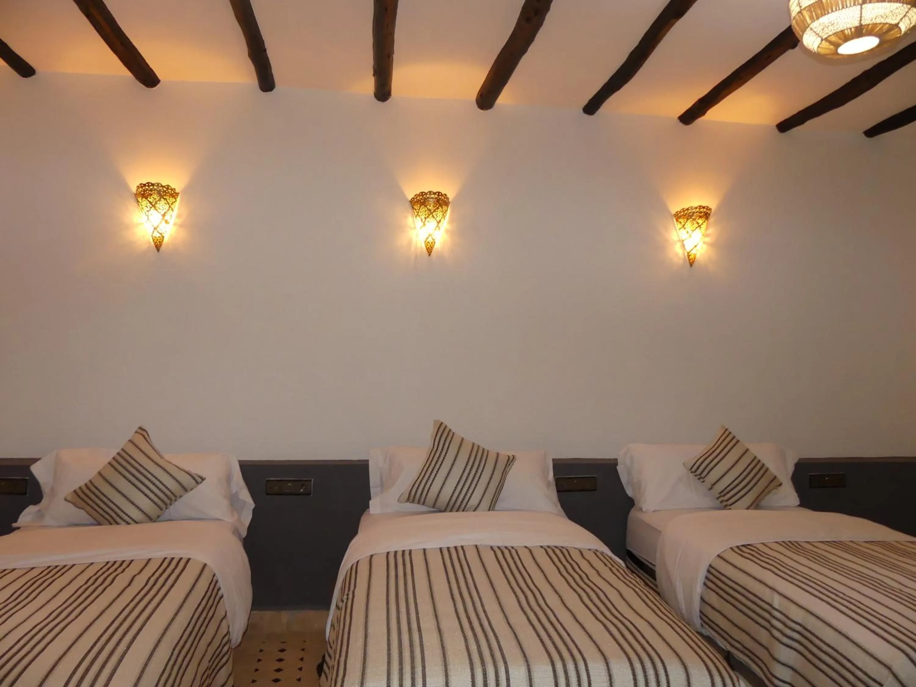 Bedroom, Bed in Riad La Luna