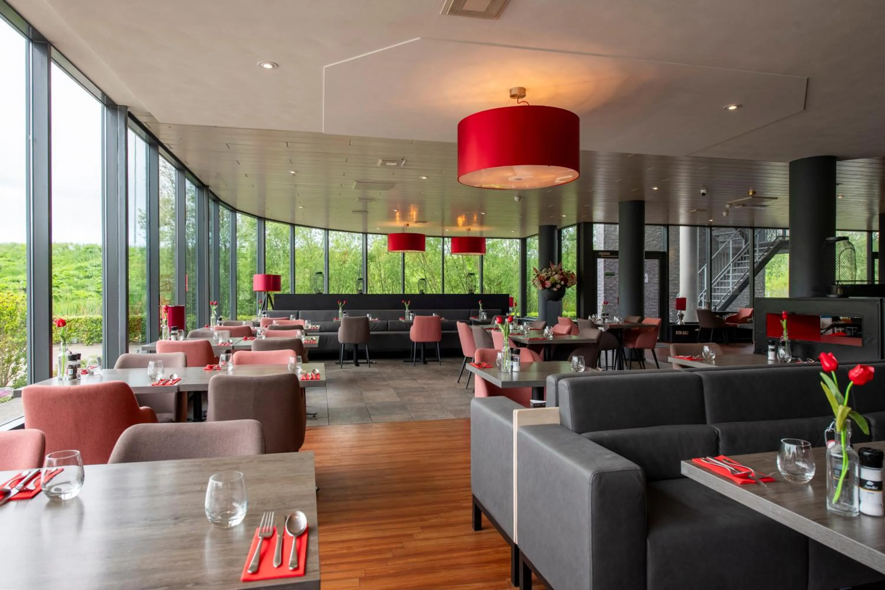 Restaurant/places to eat in Bastion Hotel Almere