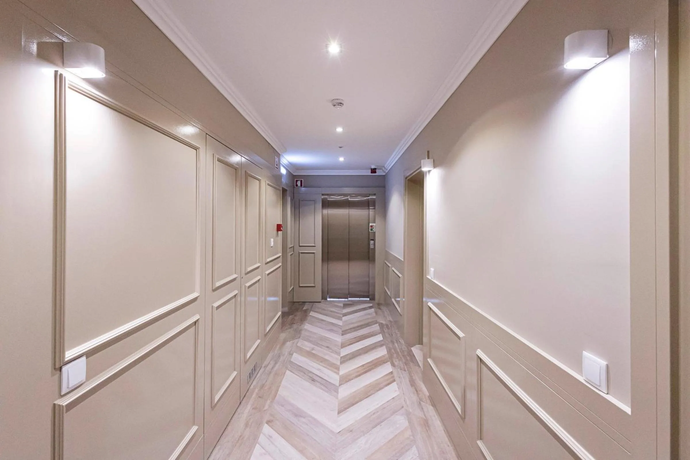 19 Nineteen Suites - Espinho