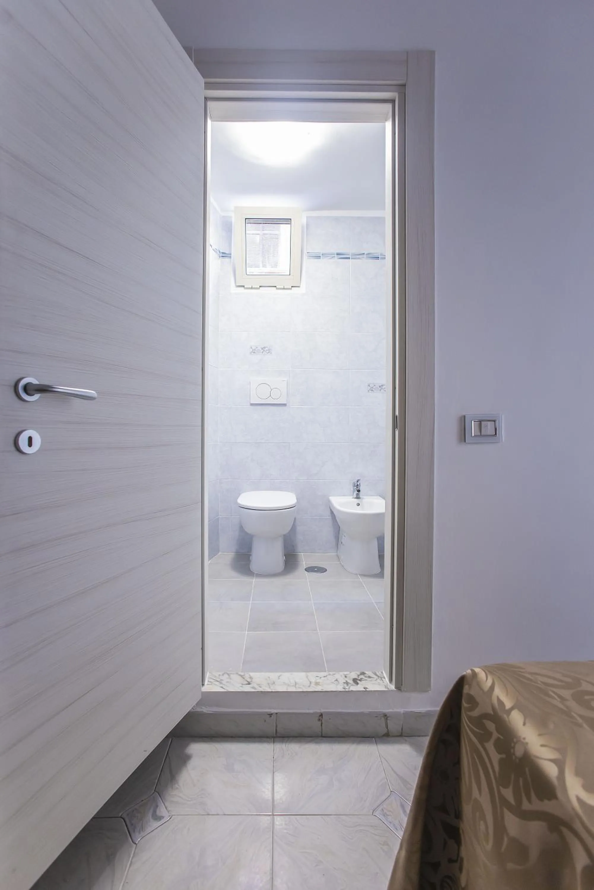 Toilet in Hotel Orbis