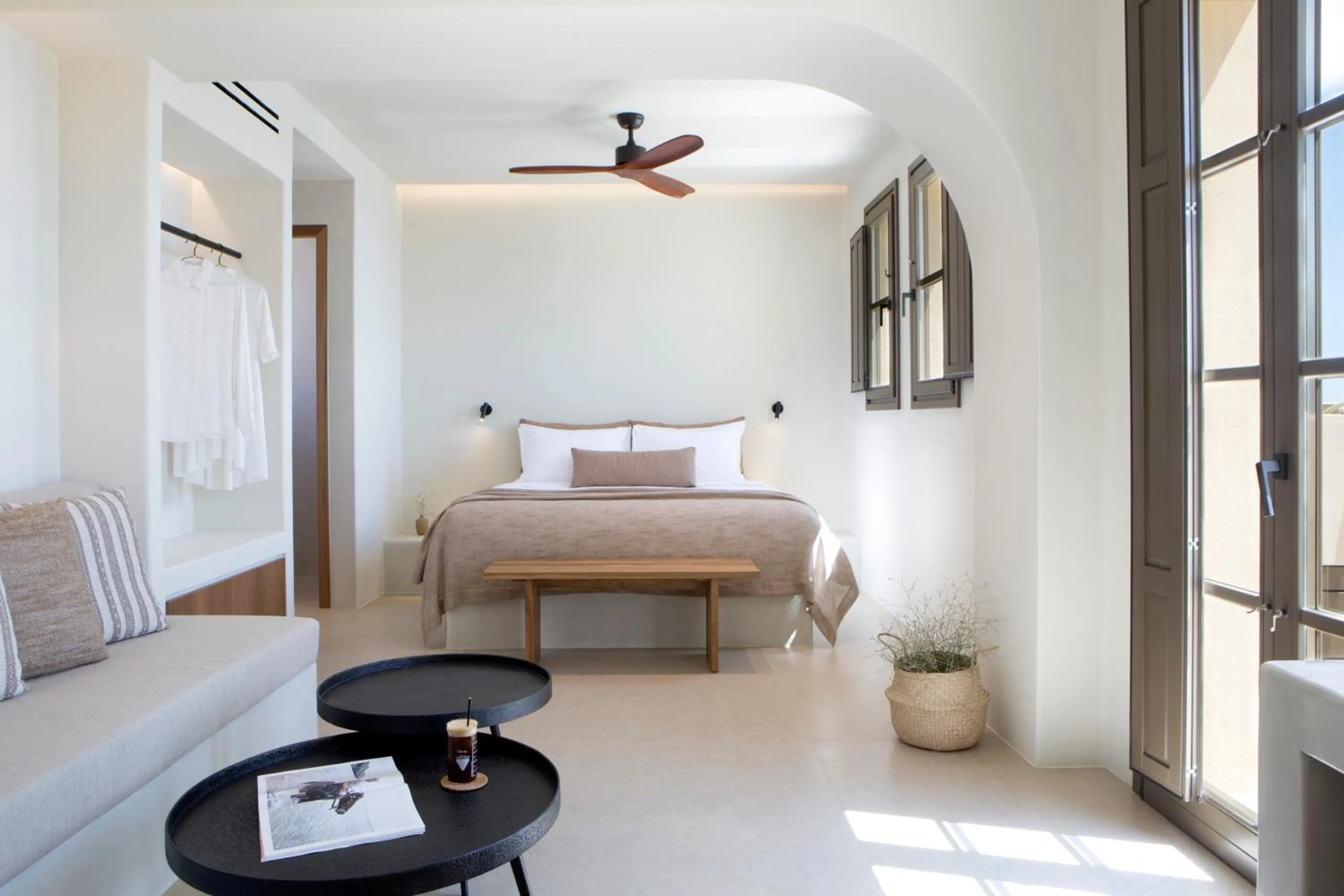 Photo of the whole room, Bed in Elessa Hotel