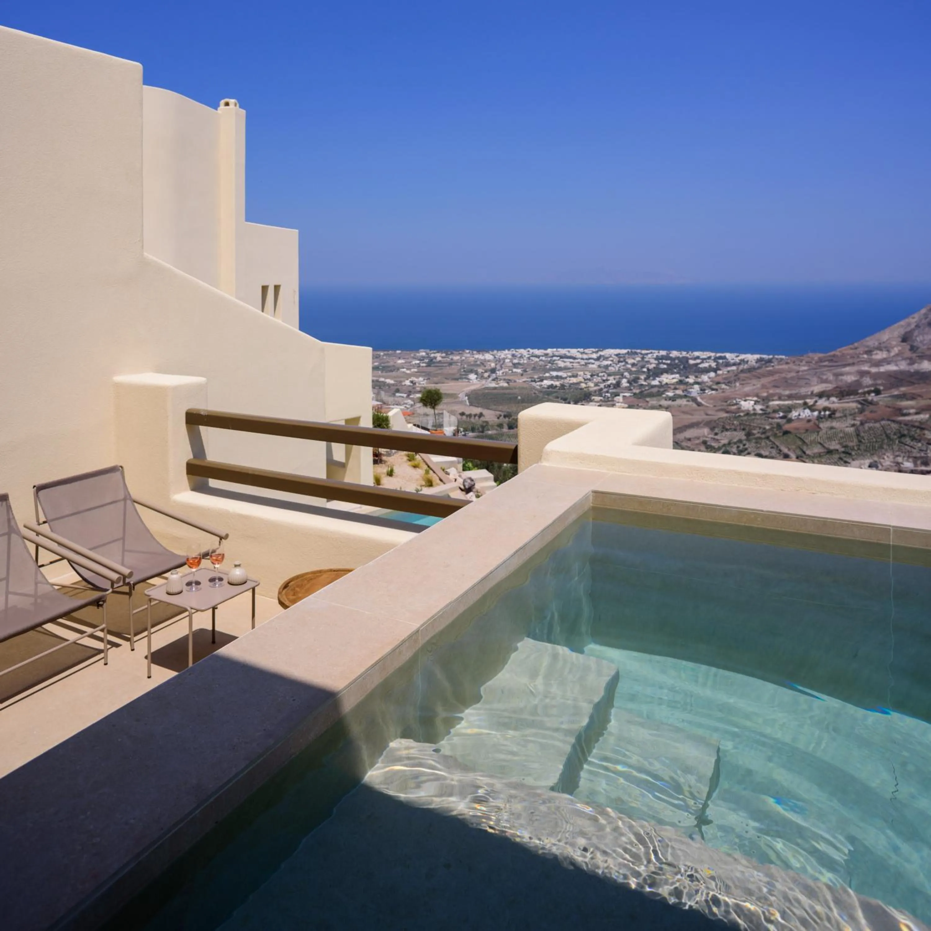 Patio in Elessa Hotel