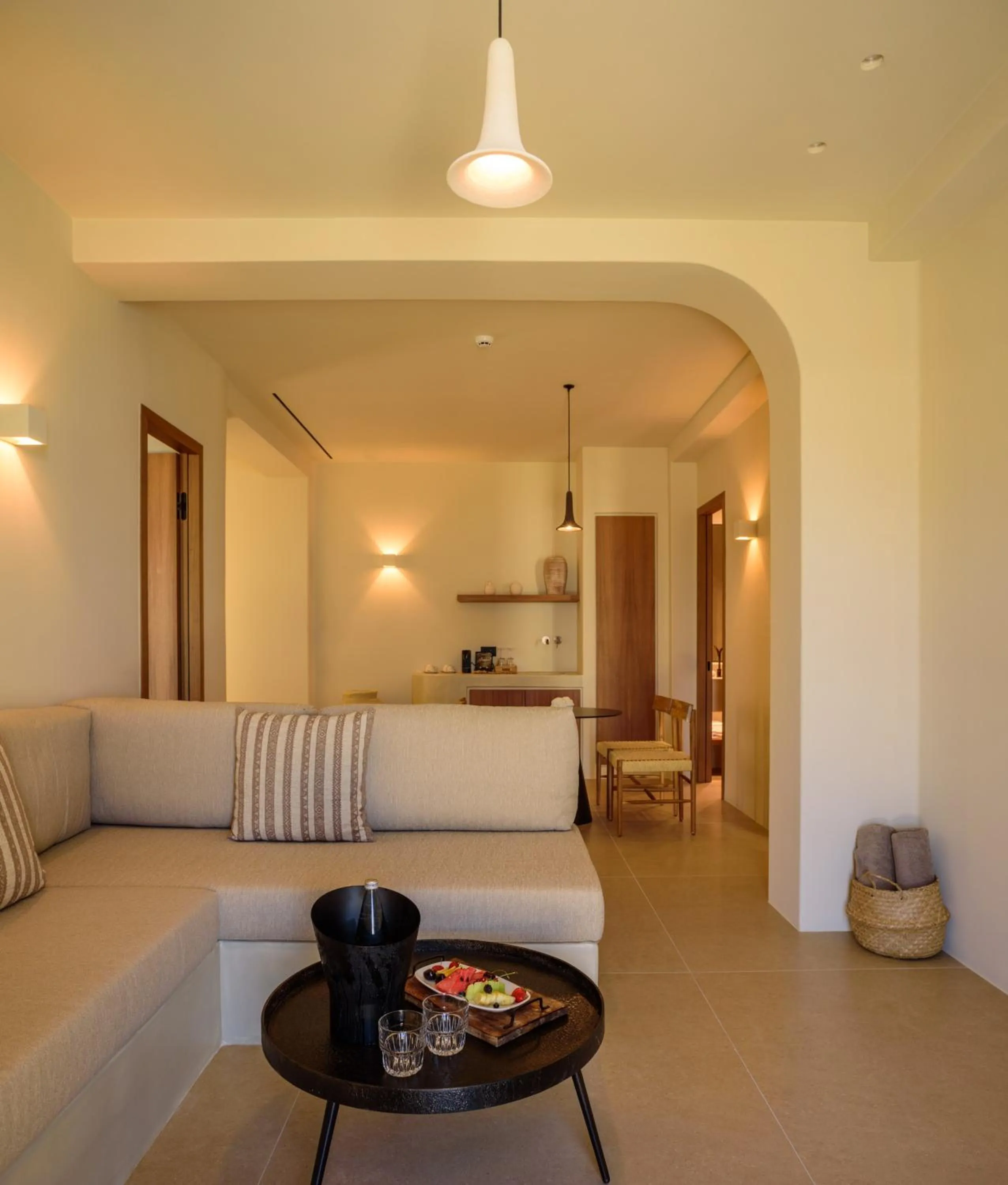 Living room in Elessa Hotel