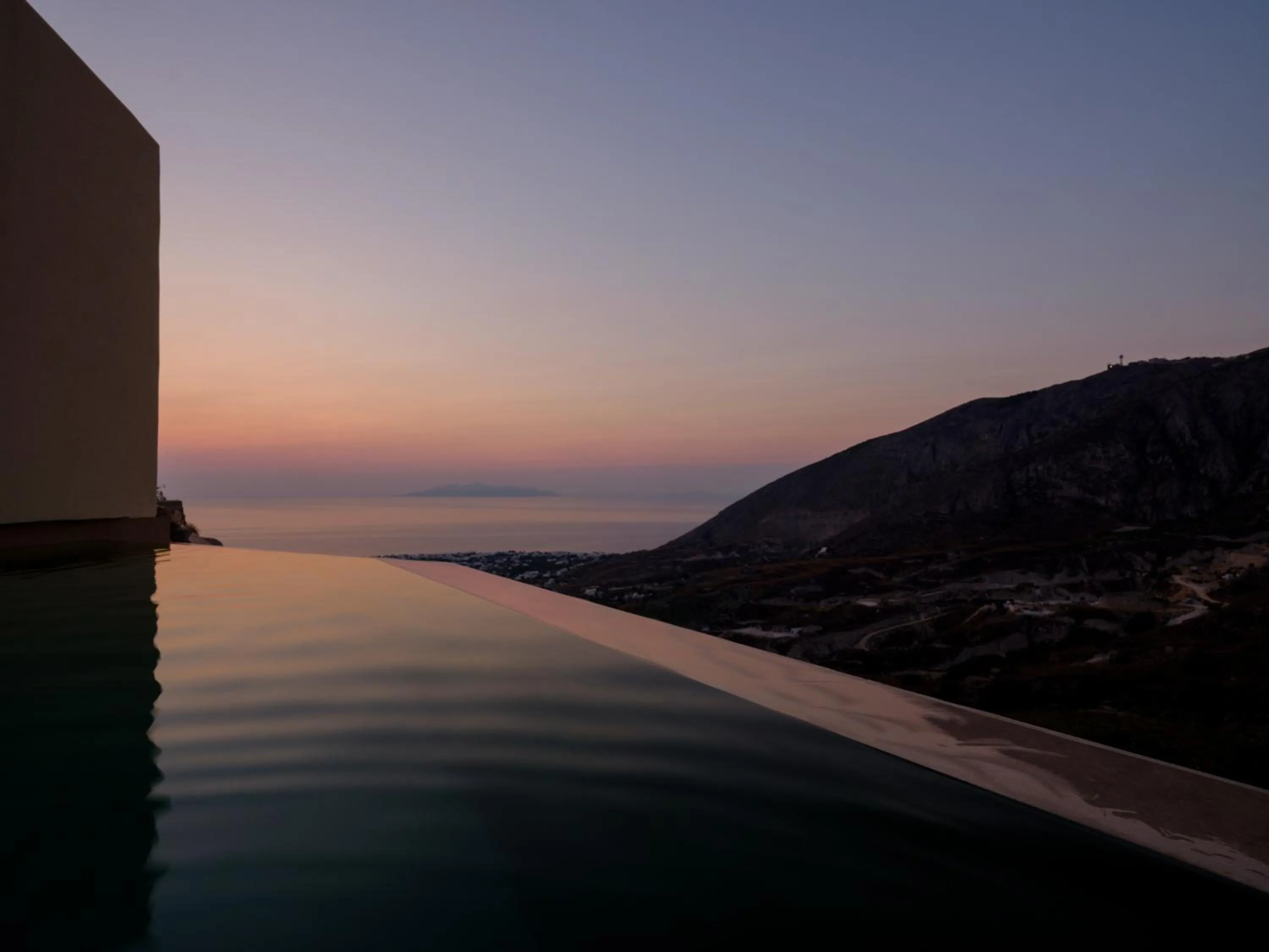 Nearby landmark in Elessa Hotel