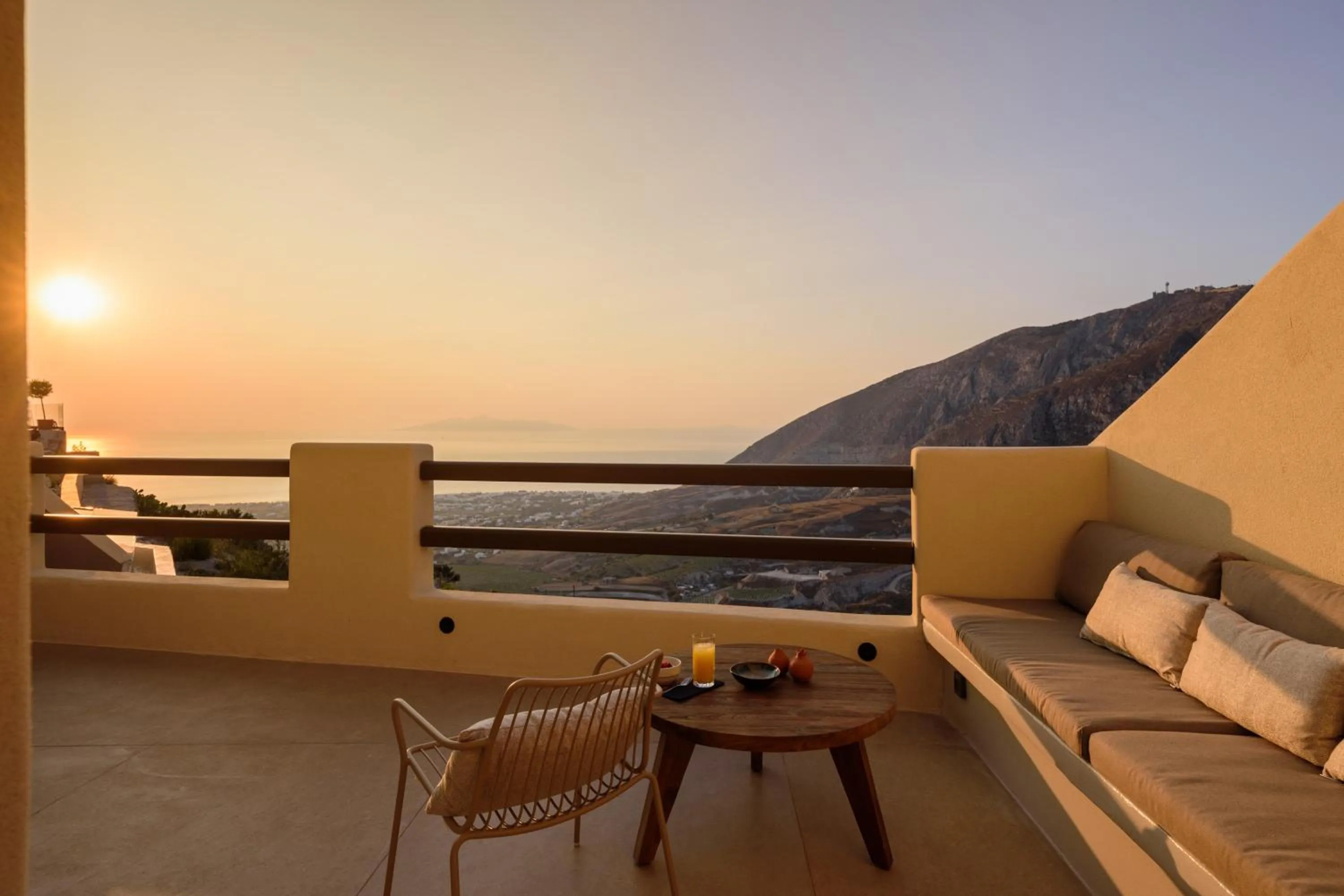 Seating area in Elessa Hotel