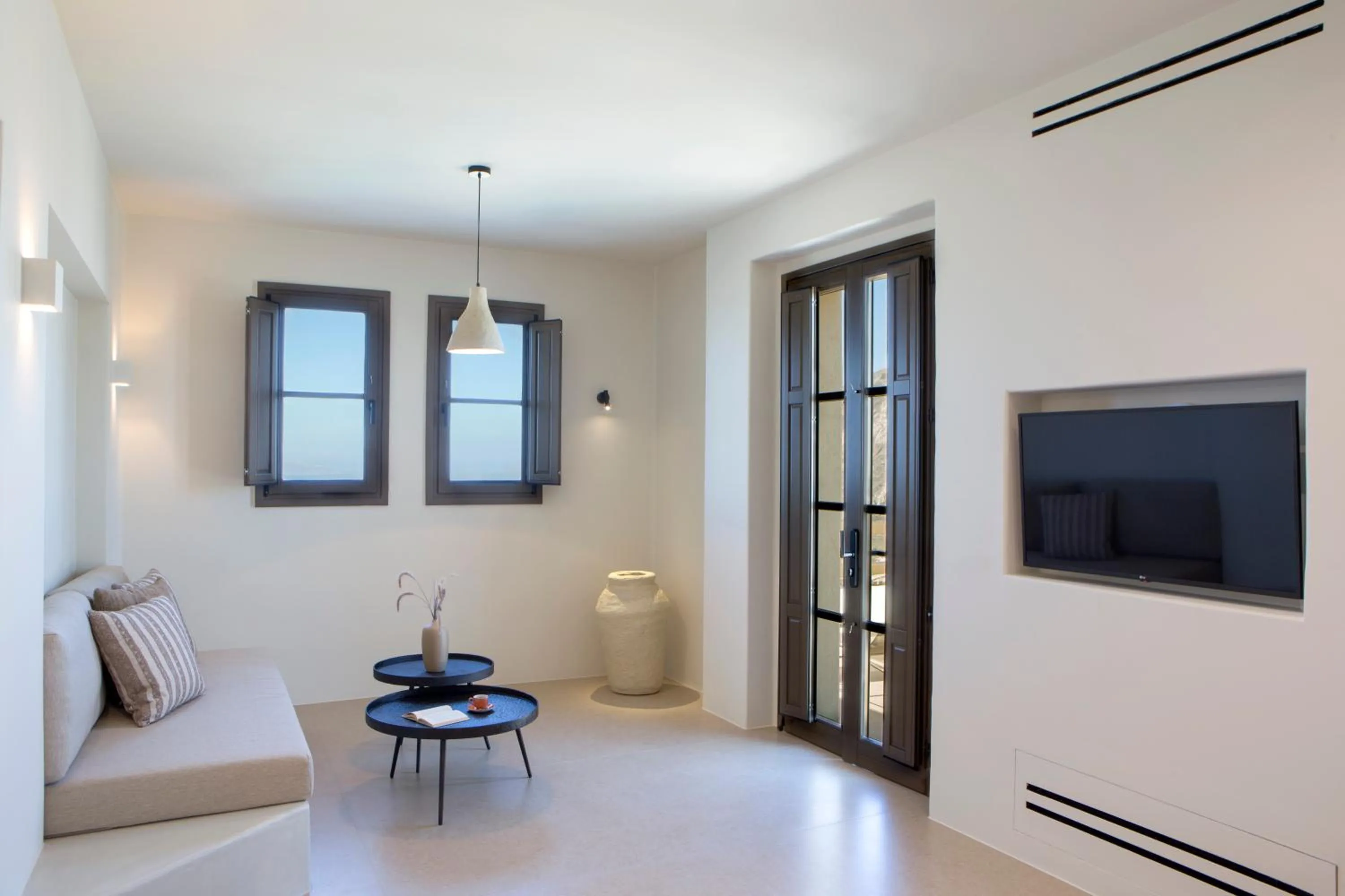 Seating area in Elessa Hotel