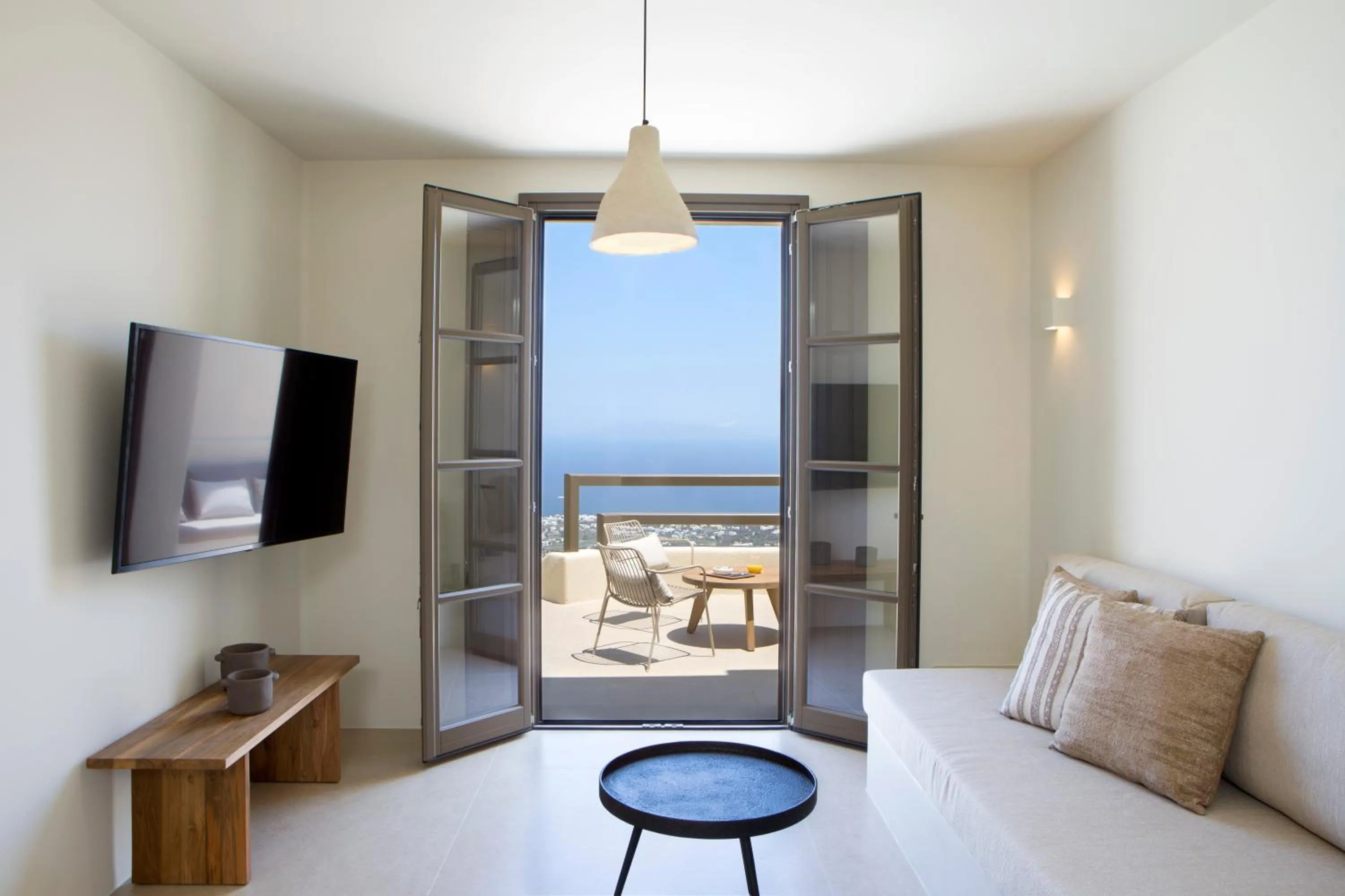 Living room in Elessa Hotel