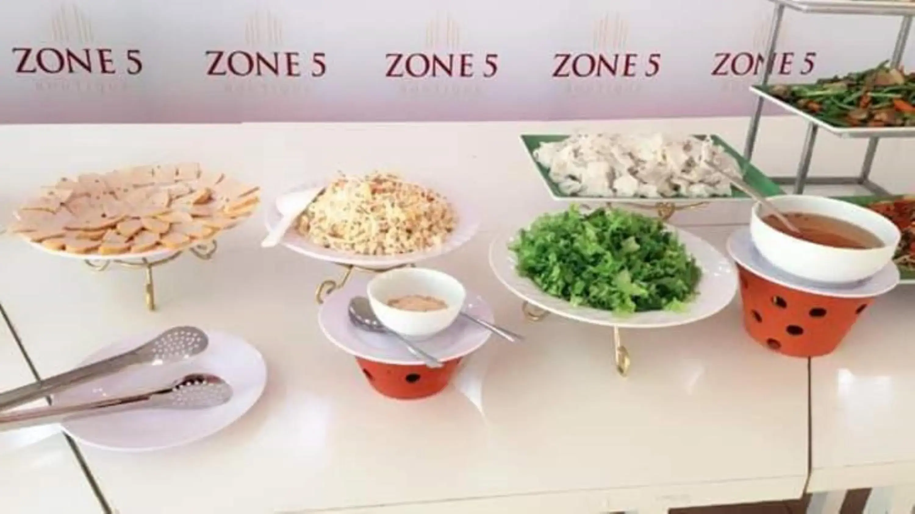 Food and drinks in Zone 5 Boutique Hotel Food and drinks in Zone 5 Boutique Hotel