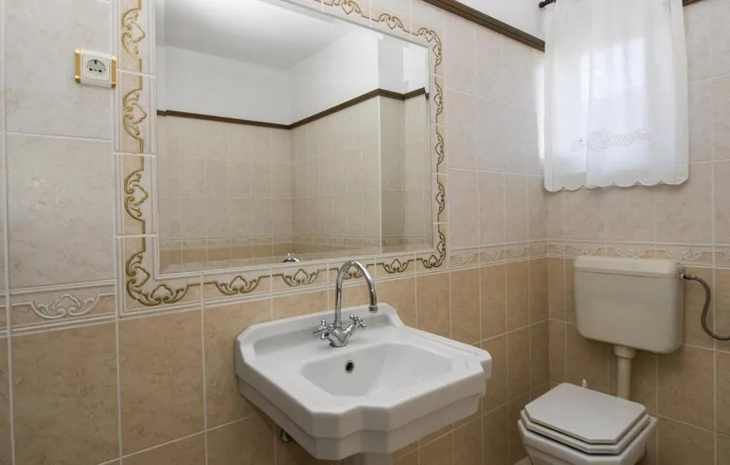 Bathroom in Luxardo