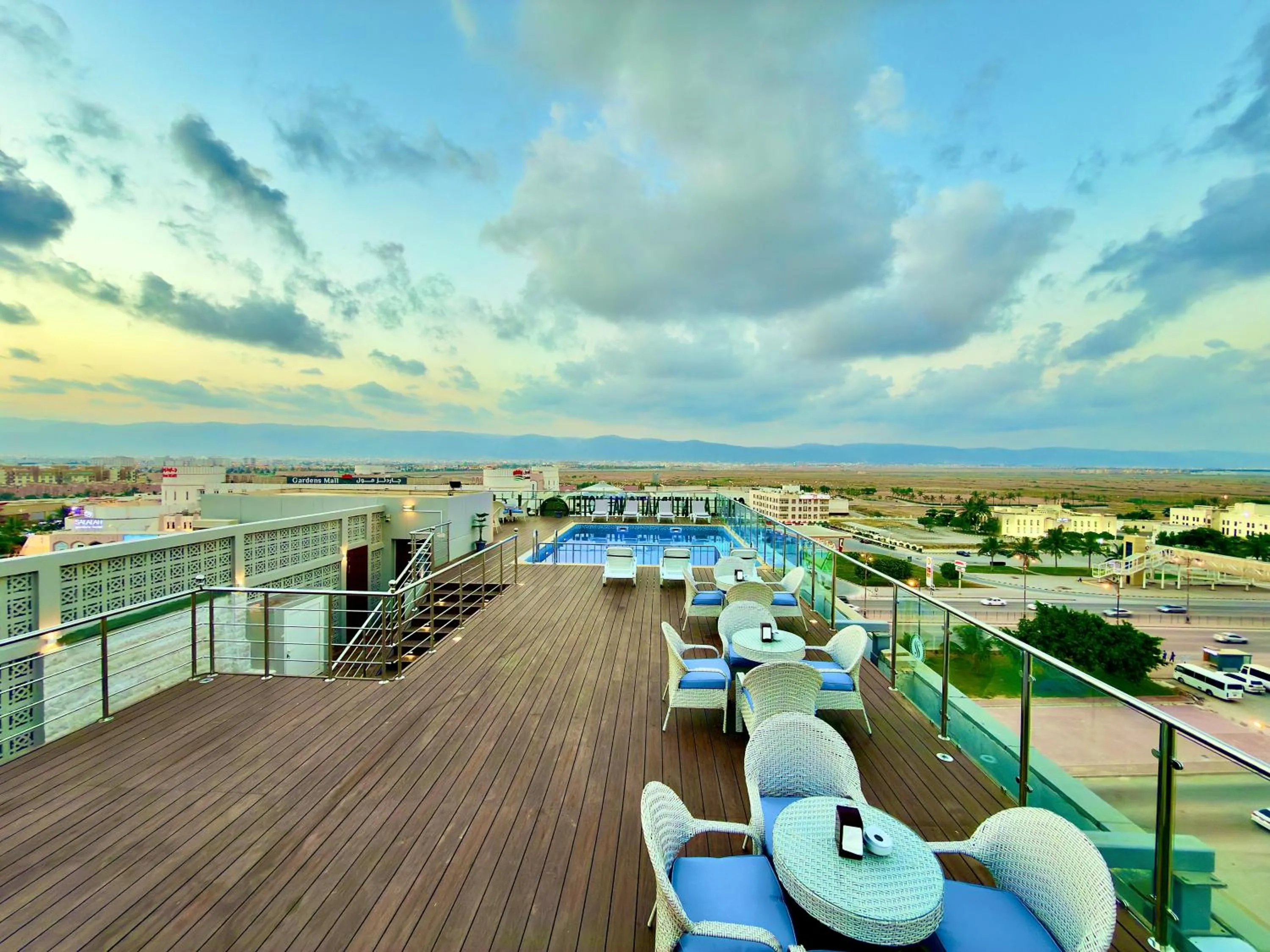 Swimming pool in Salalah International Hotel