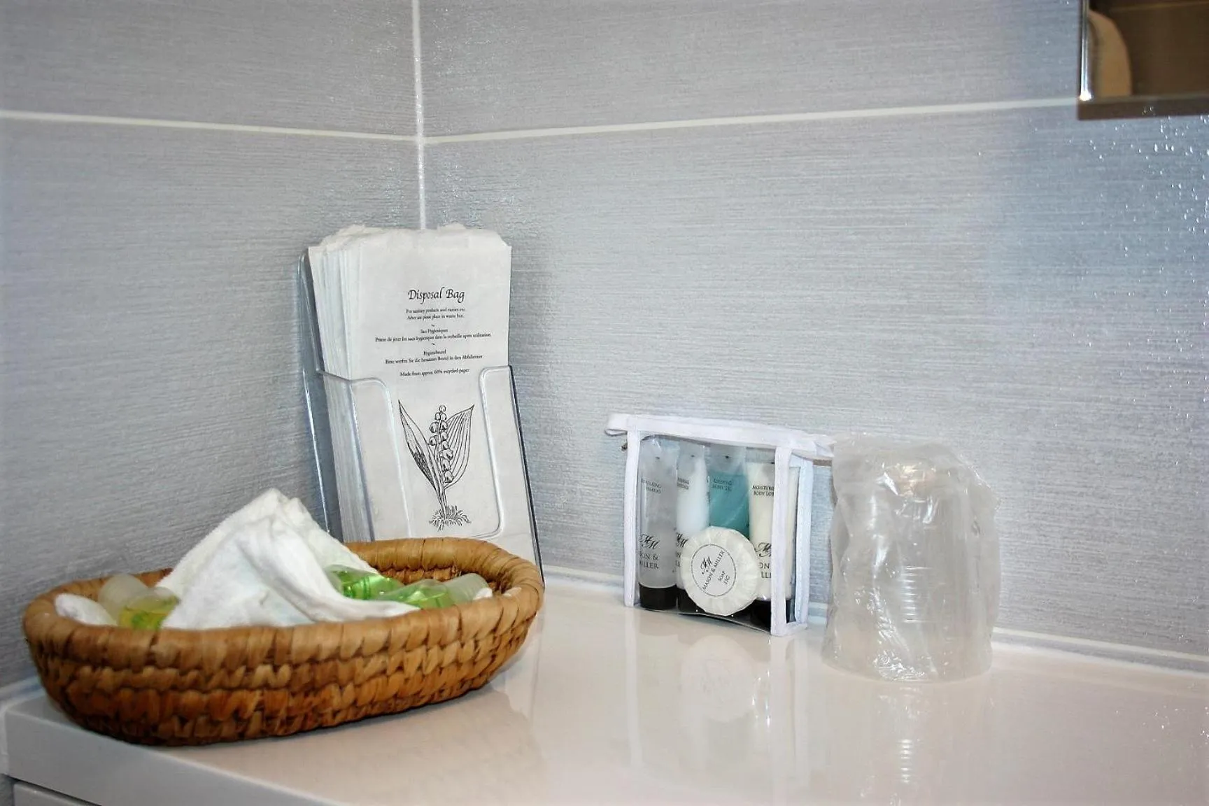 Ilfracombe House Hotel - near Cliffs Pavilion