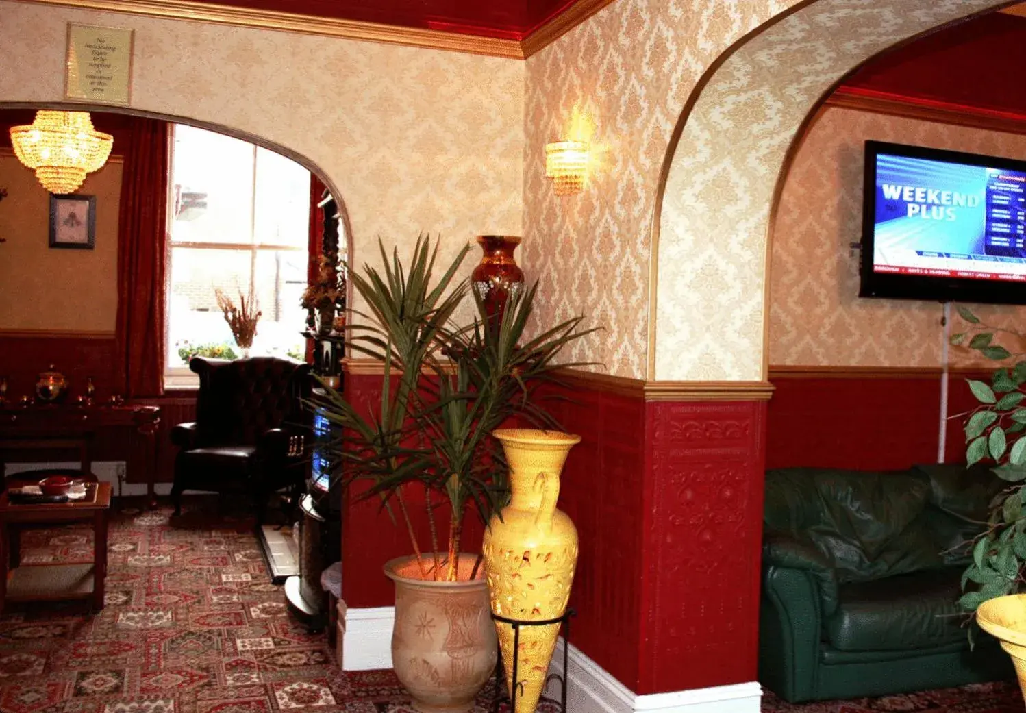 Lobby or reception in Ilfracombe House Hotel - near Cliffs Pavilion Lobby or reception in Ilfracombe House Hotel - near Cliffs Pavilion