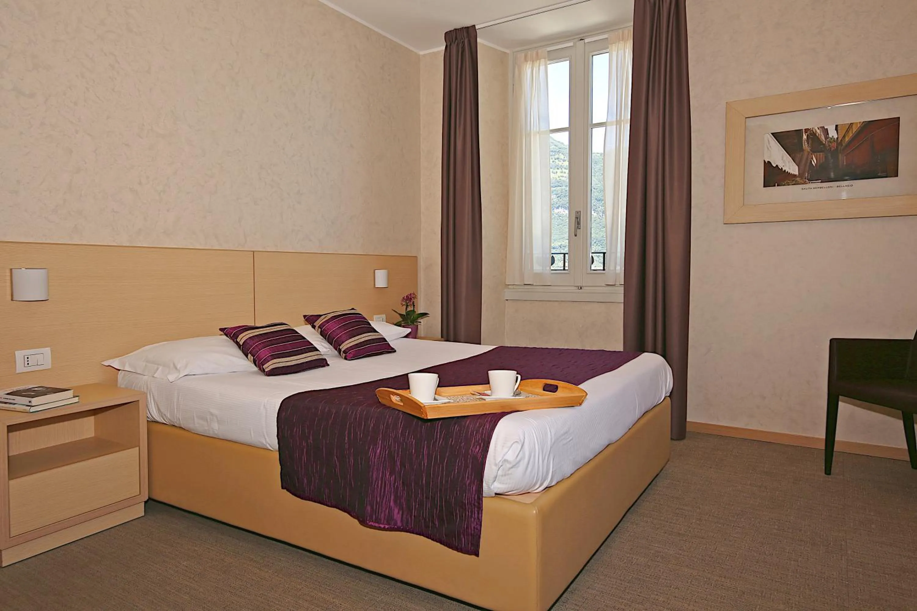 Bed in Hotel Helvetia