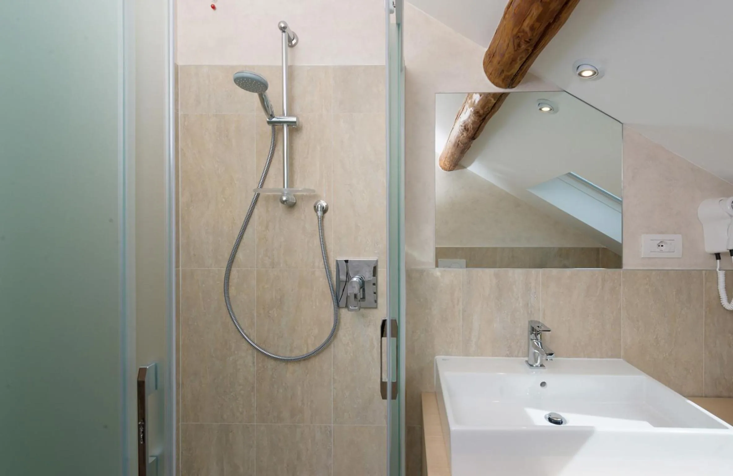 Bathroom in Hotel Helvetia