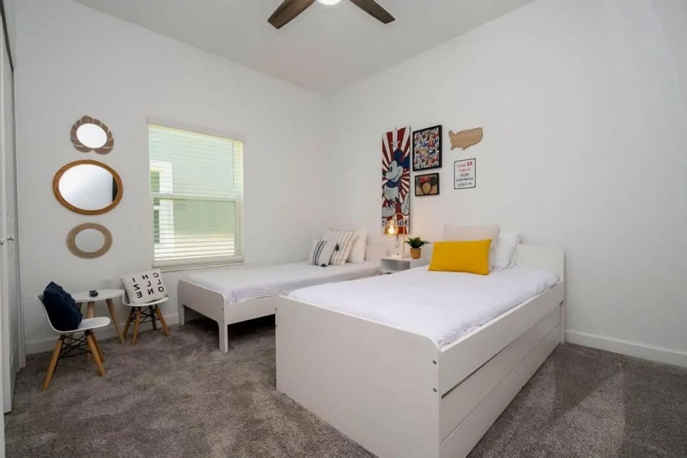 Bed in Splendid 5Bd Close to Disney at Storey Lake 4251