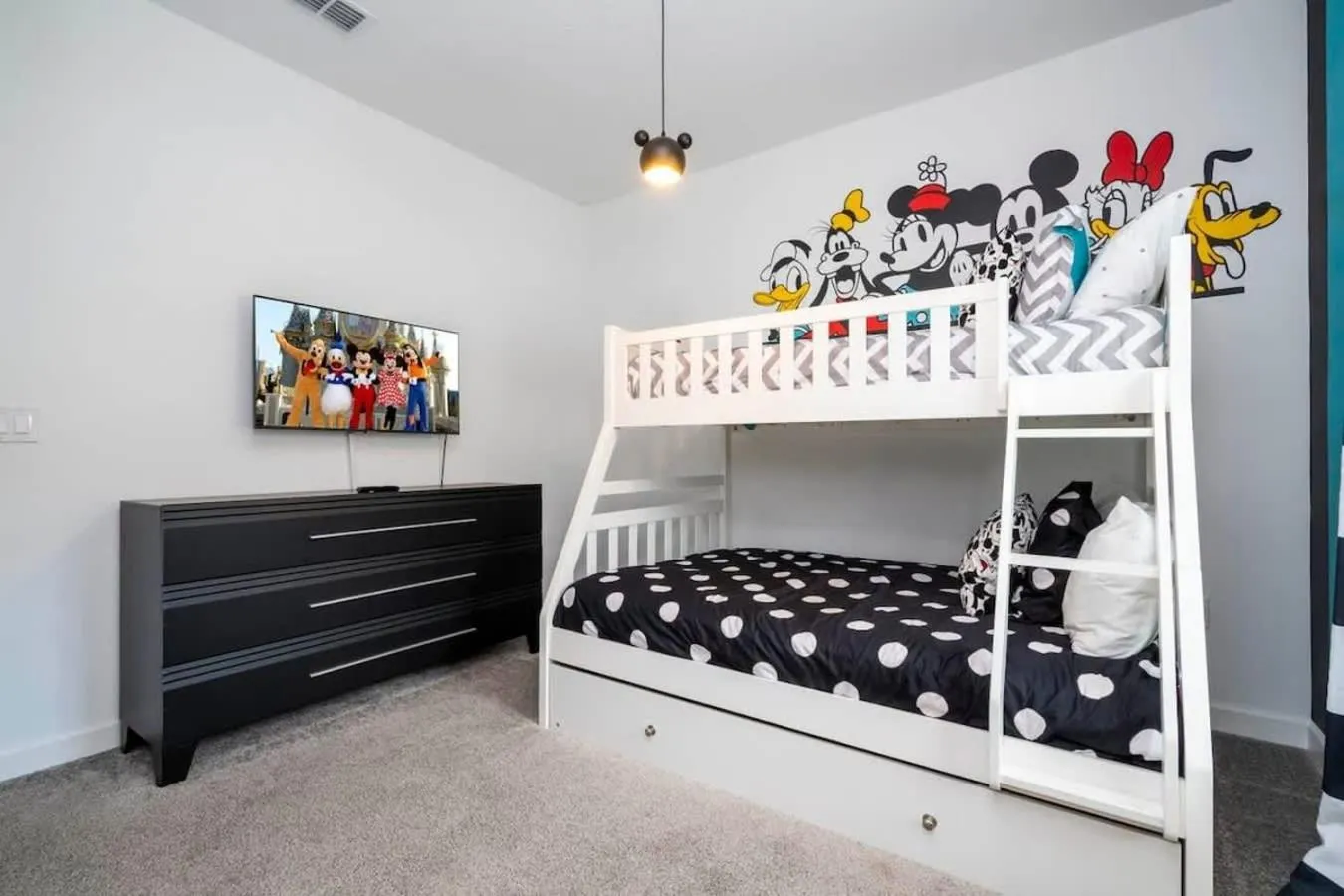 Bed in Gorgeous 4 Bd w Pool at Storey Lake Resort 4277