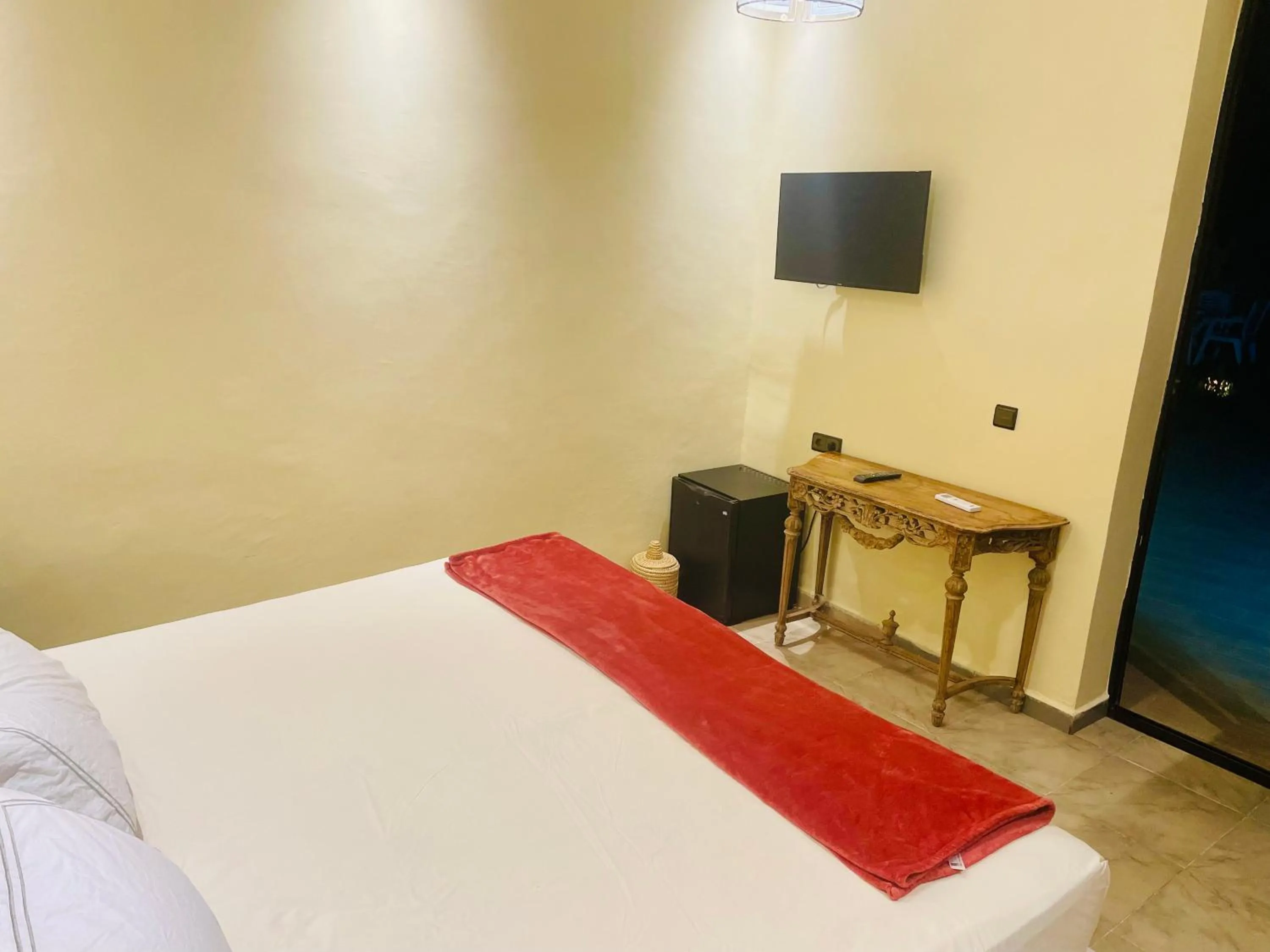 Bed in Villa Baddi Marrakech