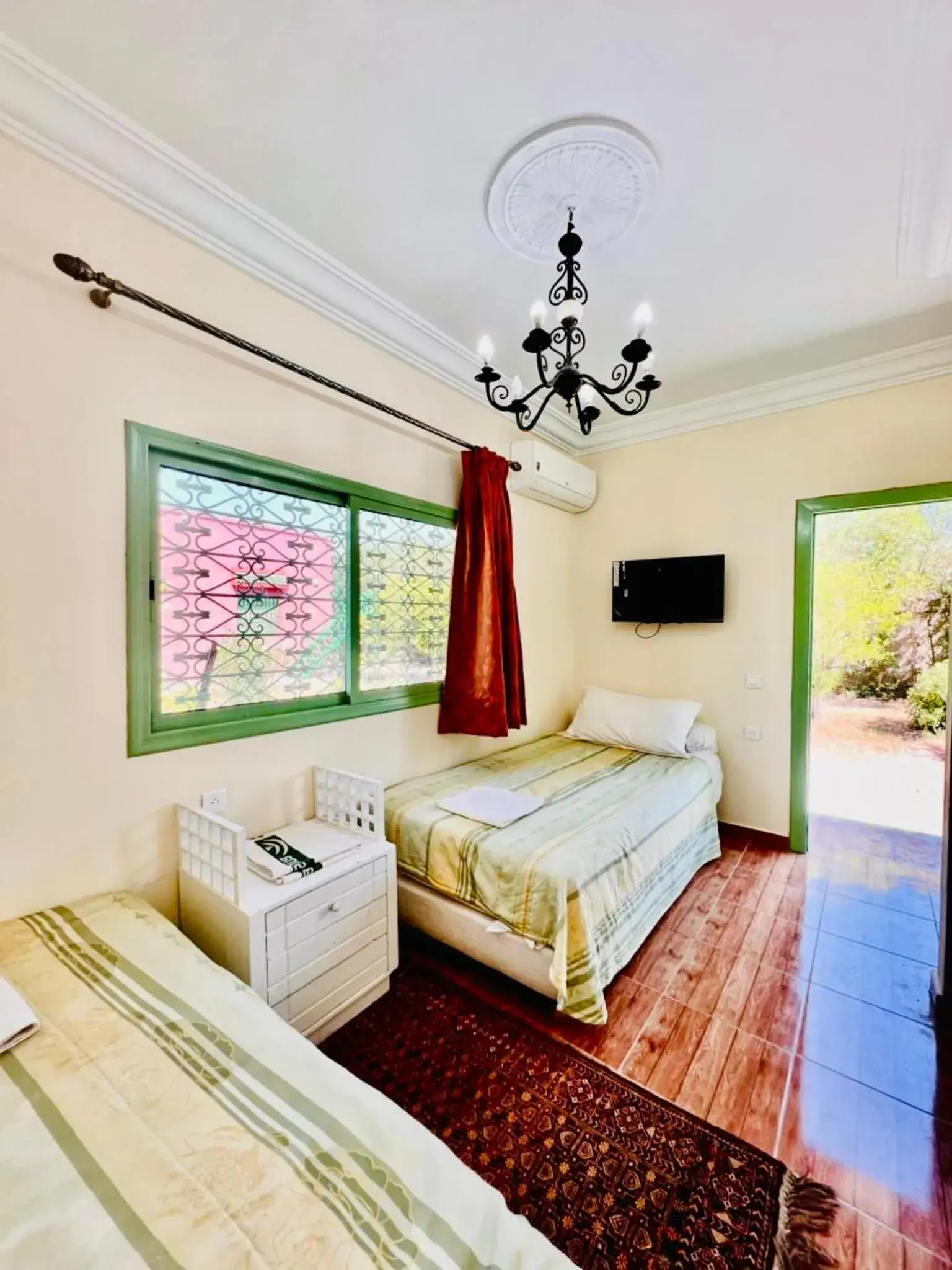 Twin Room with Private Bathroom in Villa Baddi Marrakech Twin Room with Private Bathroom in Villa Baddi Marrakech