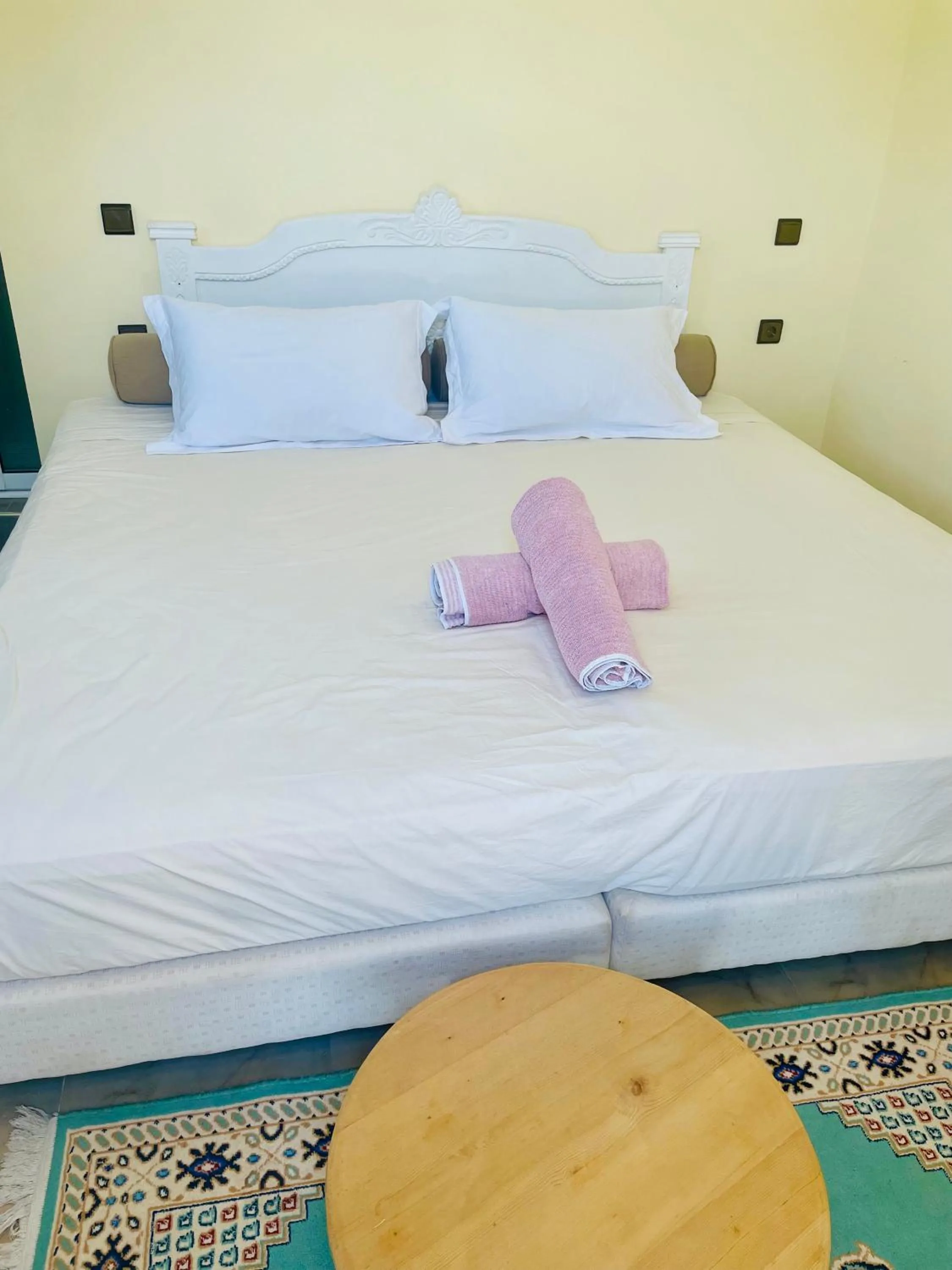 Bed in Villa Baddi Marrakech