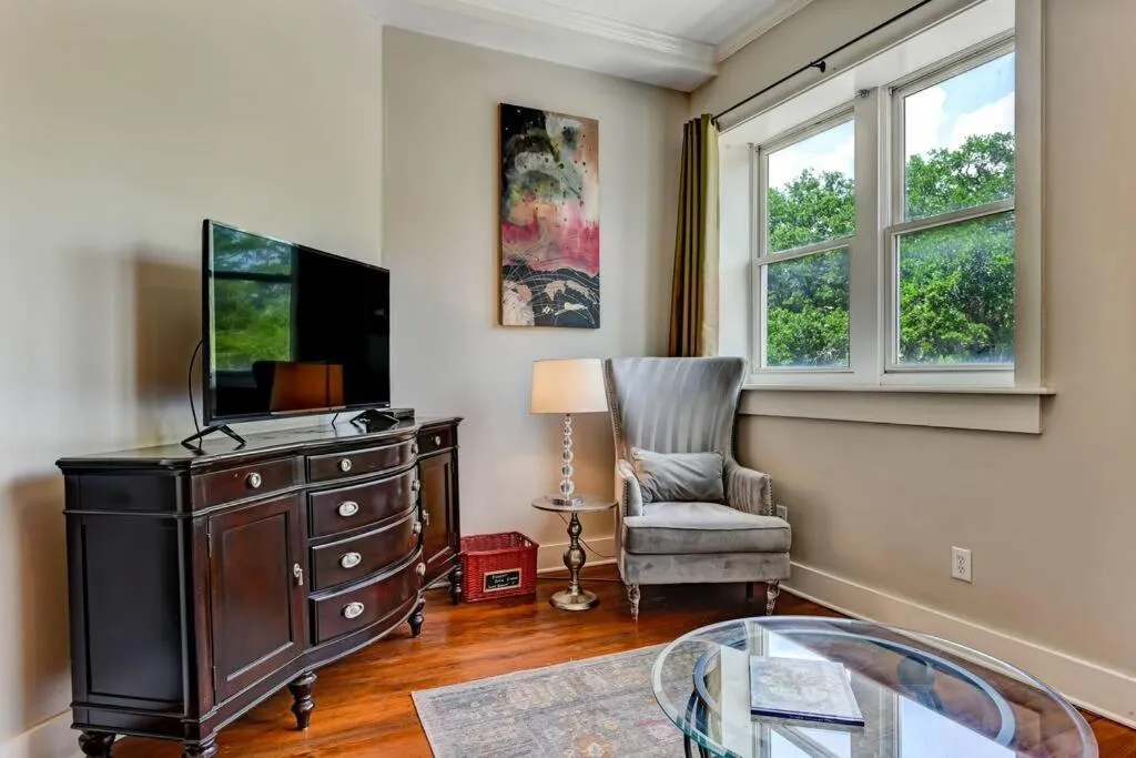 Loft steps from City Hall and River Streets