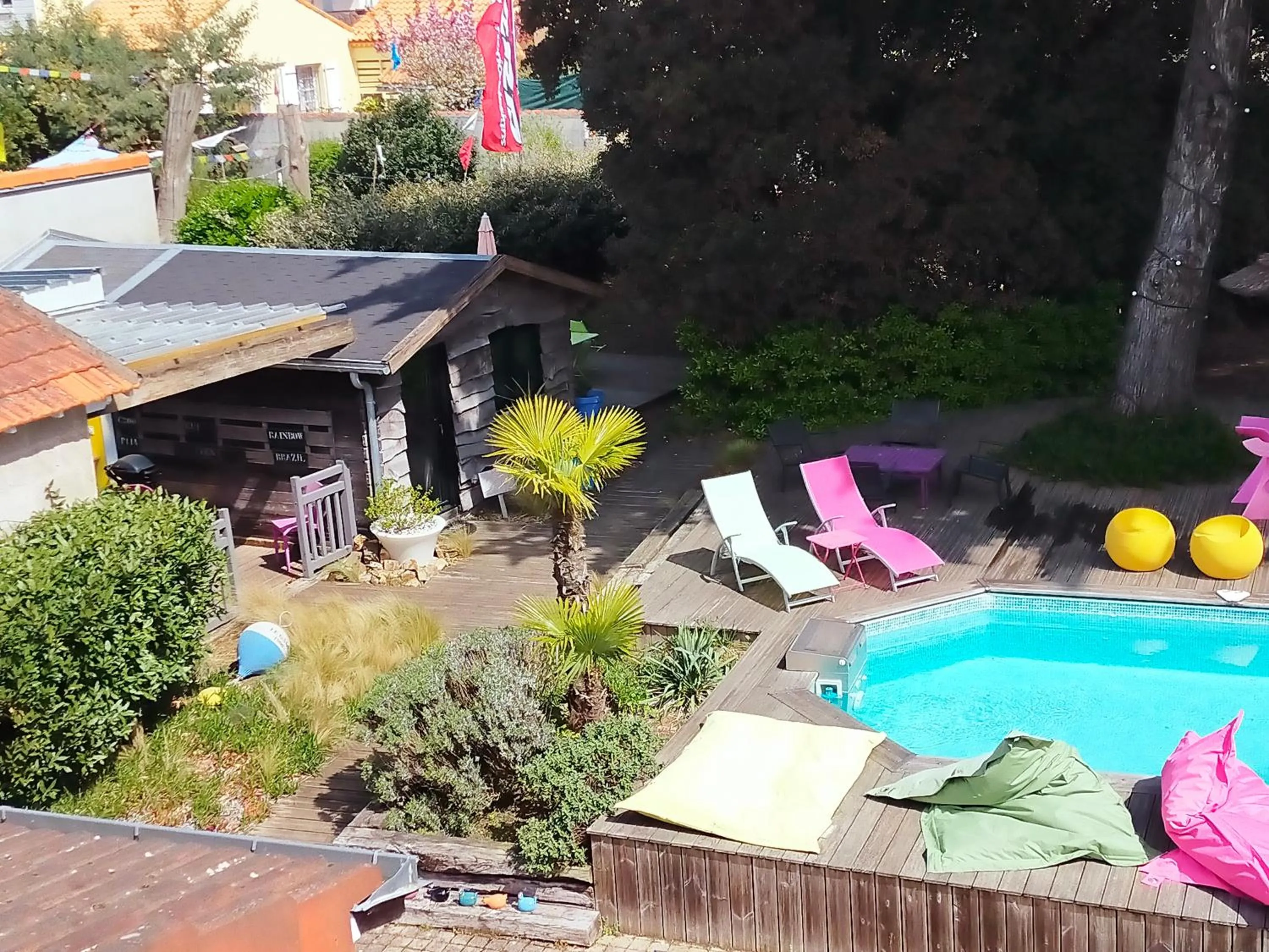 Patio in Le Gage location de vacance à la semaine