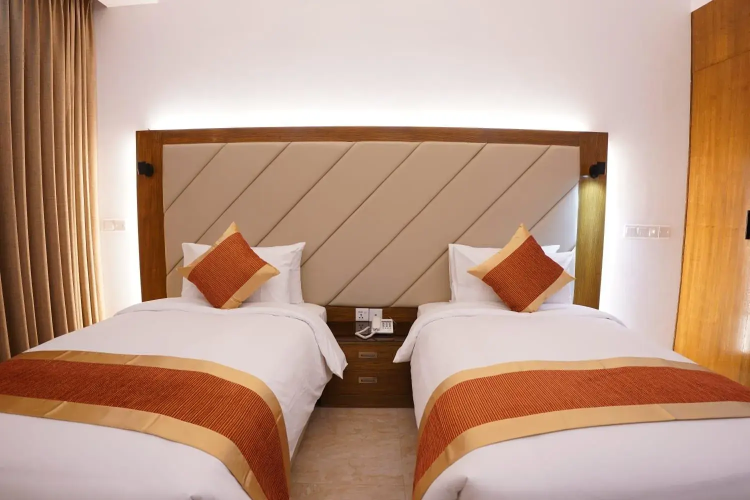 Deluxe Twin Room in HOTEL STUDiO23 Deluxe Twin Room in HOTEL STUDiO23