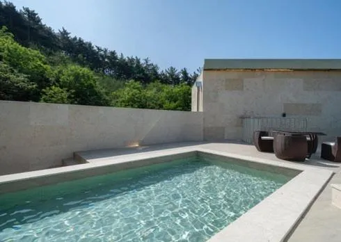 Gunsan Stay Tourist Hotel