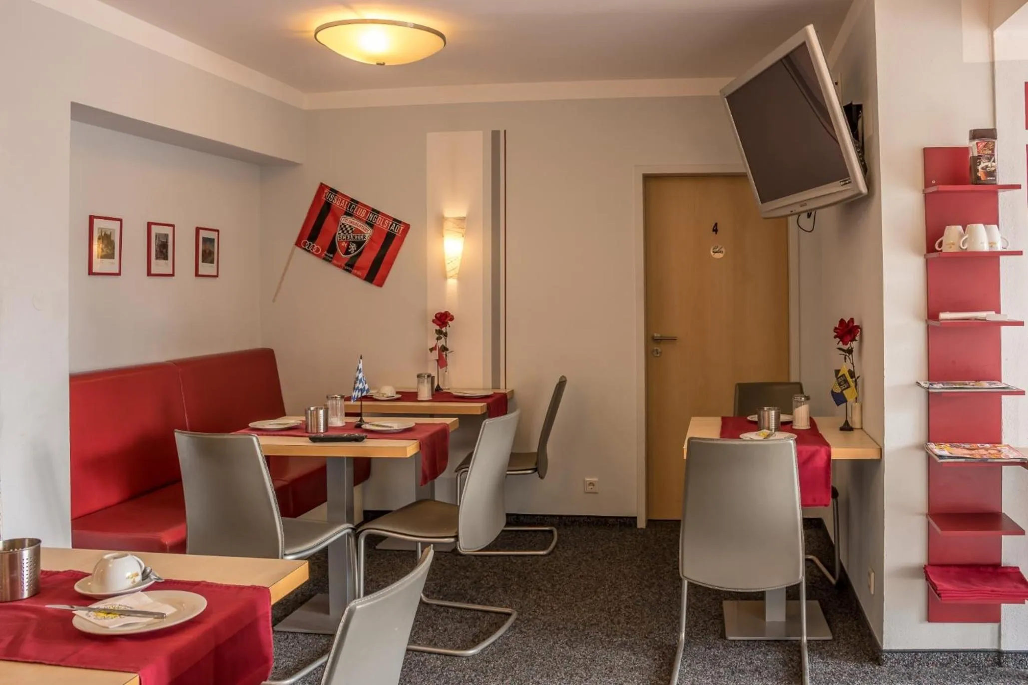 Dining area in Pension Torkel-Stube