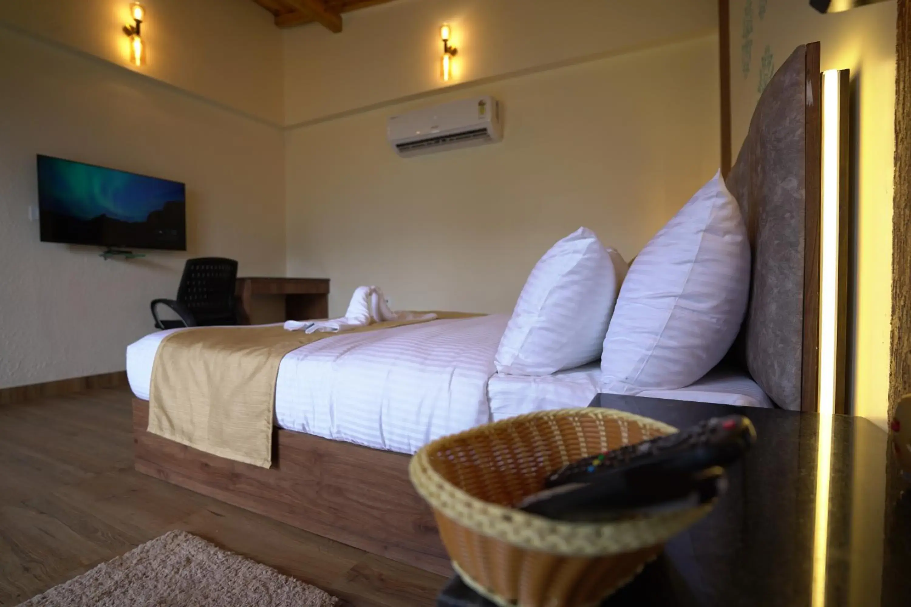 Deluxe Room (2 Adults + 1 Child) - single occupancy in NIVEDAN HOTEL AND RESORT Deluxe Room (2 Adults + 1 Child) - single occupancy in NIVEDAN HOTEL AND RESORT