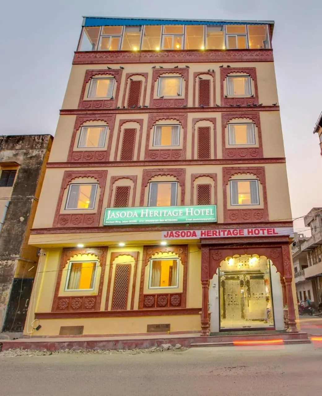Property building in Jasoda Heritage Hotel Near Hawa Mahal Property building in Jasoda Heritage Hotel Near Hawa Mahal