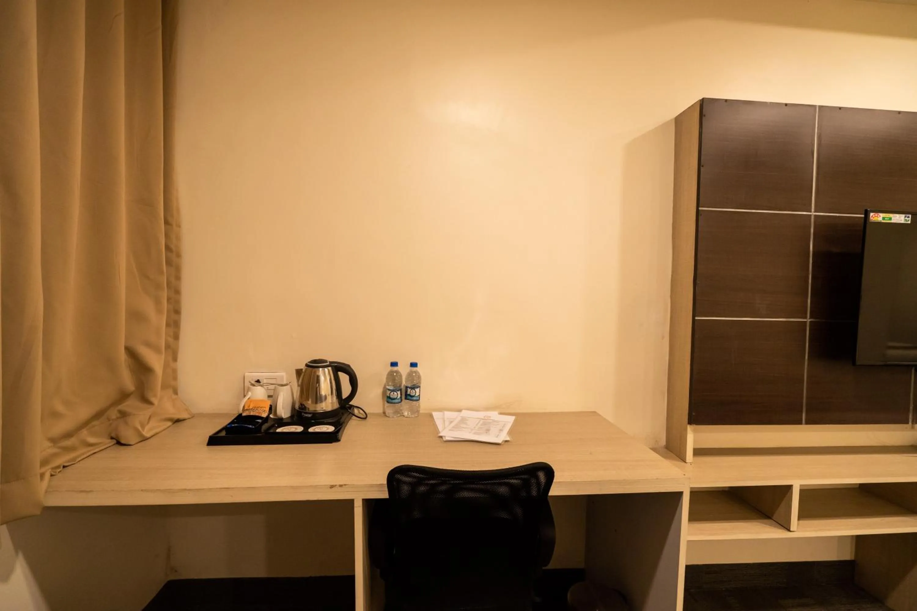 Coffee/tea facilities in ROYALE LALAWI HOTEL