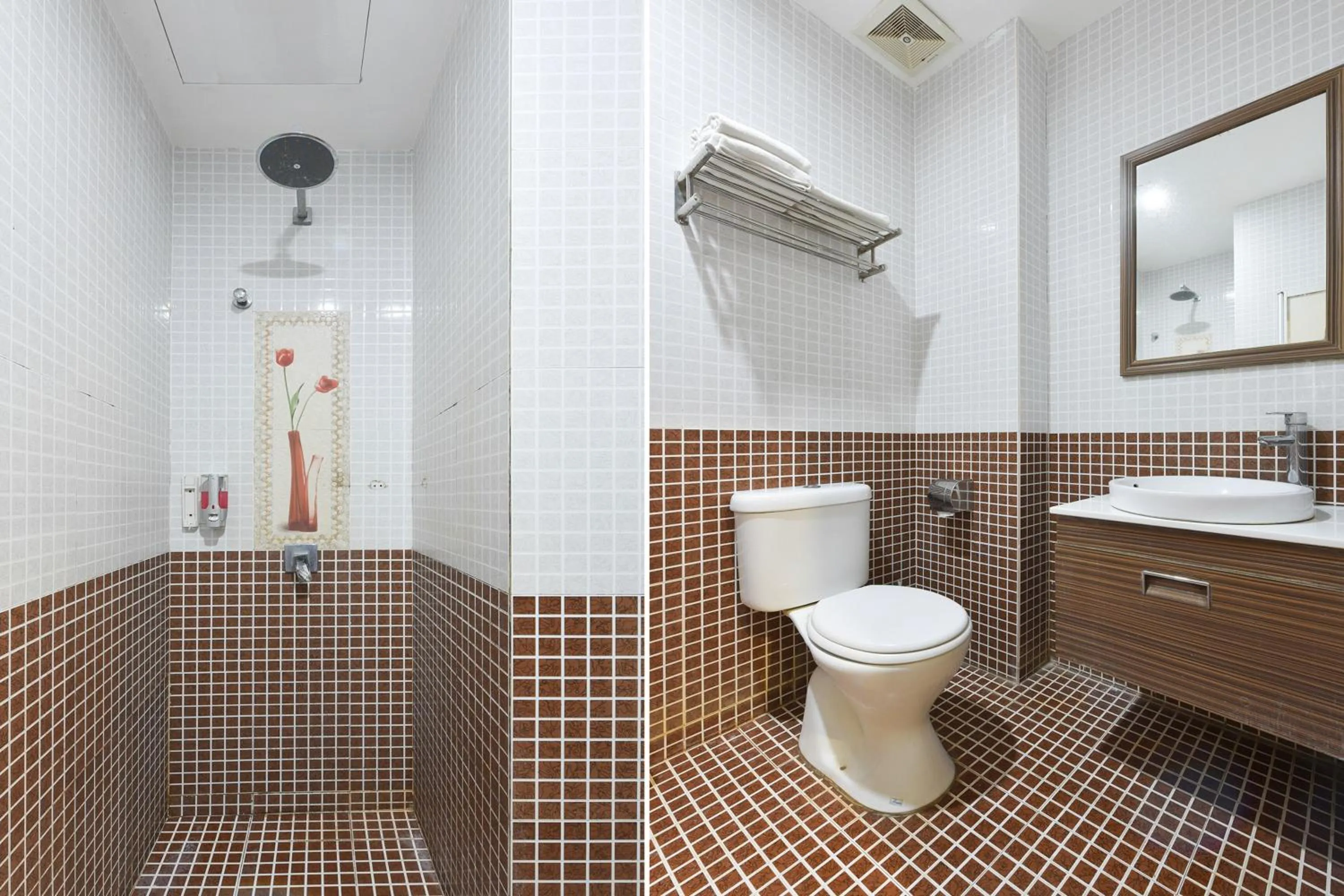 Bathroom in Hotel O G Home Hotel, Kota Bharu, Kelantan.