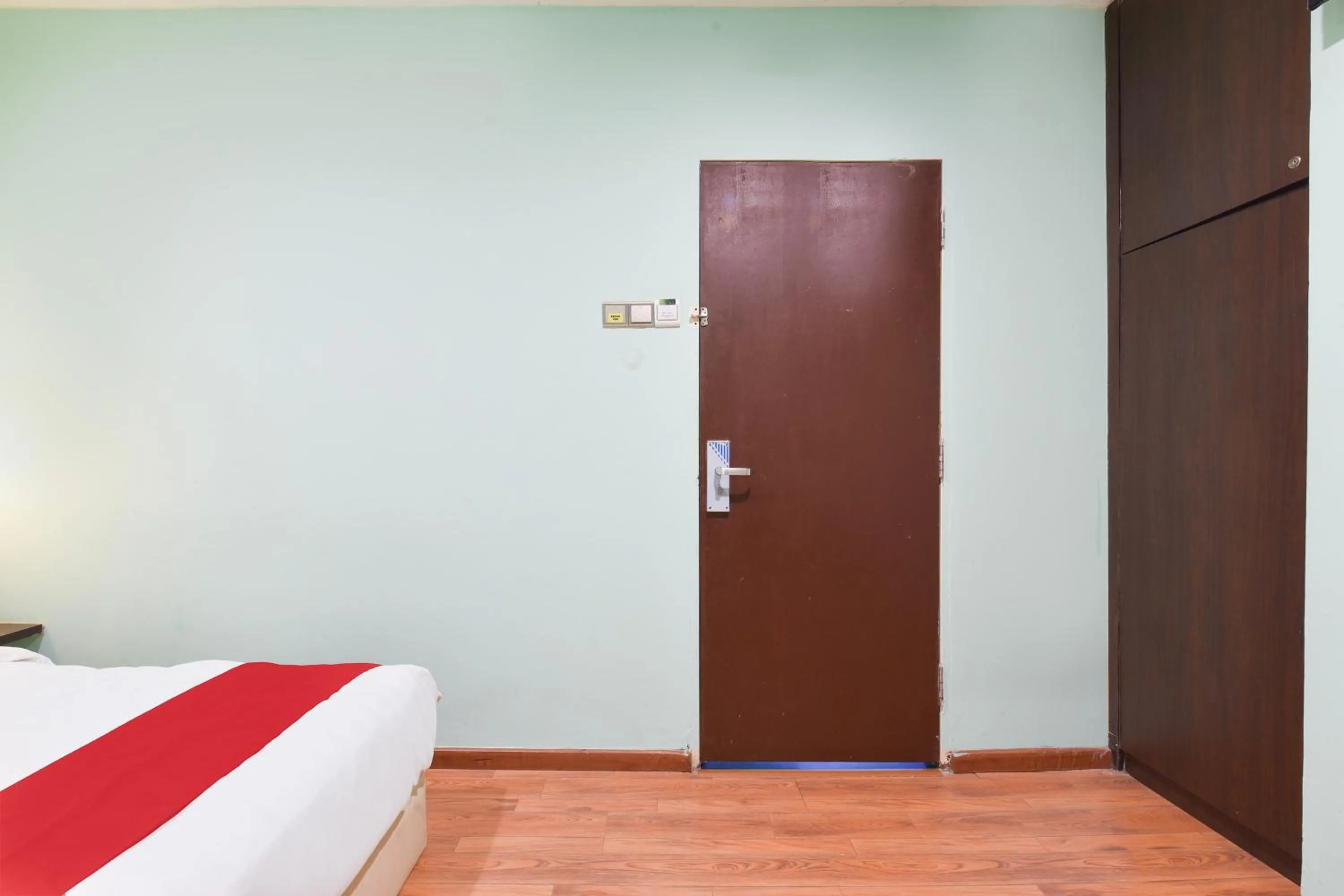 Bedroom, Bed in Hotel O G Home Hotel, Kota Bharu, Kelantan.