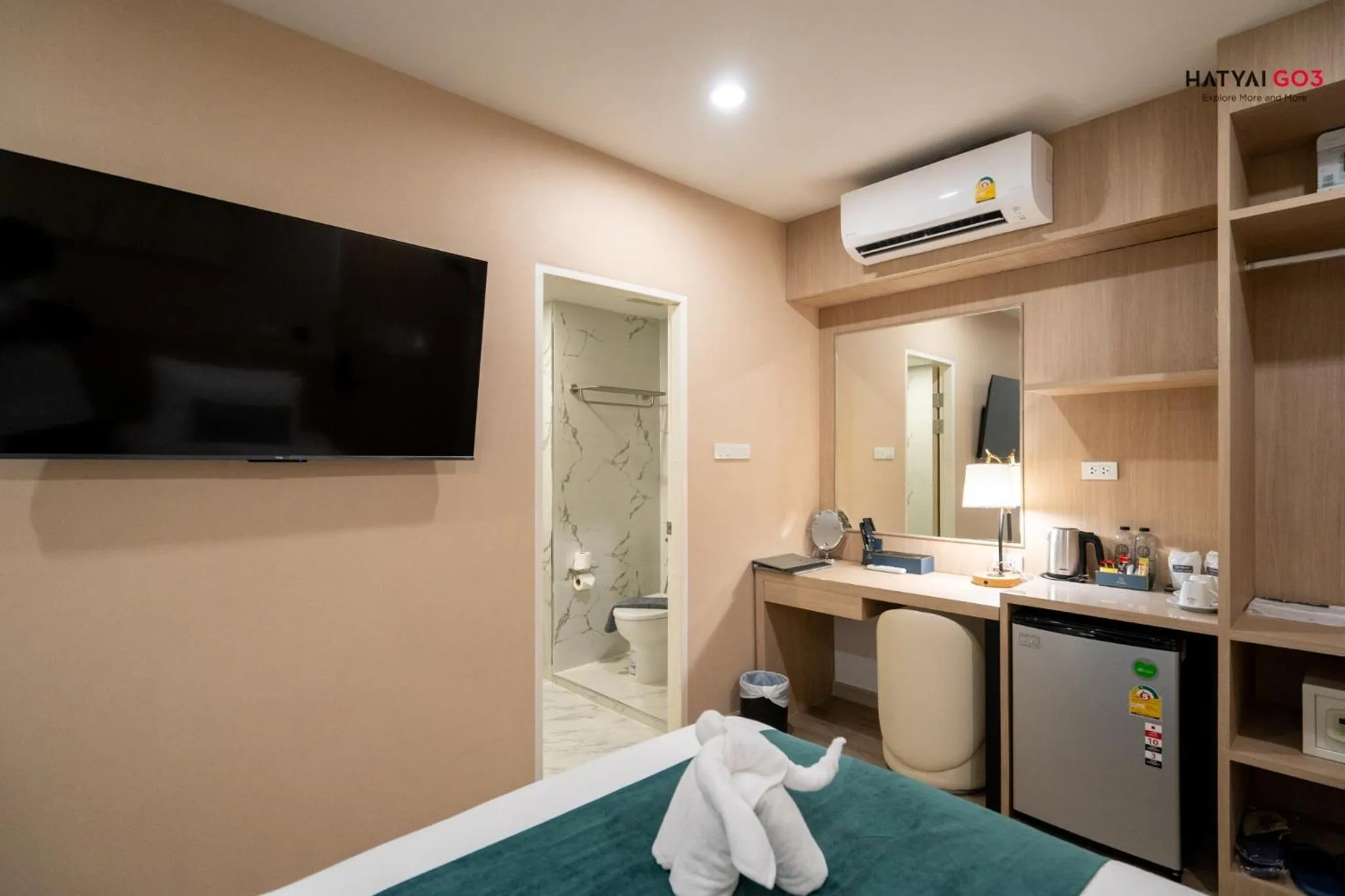 Bedroom, Bed in Chinatown Living Hatyai