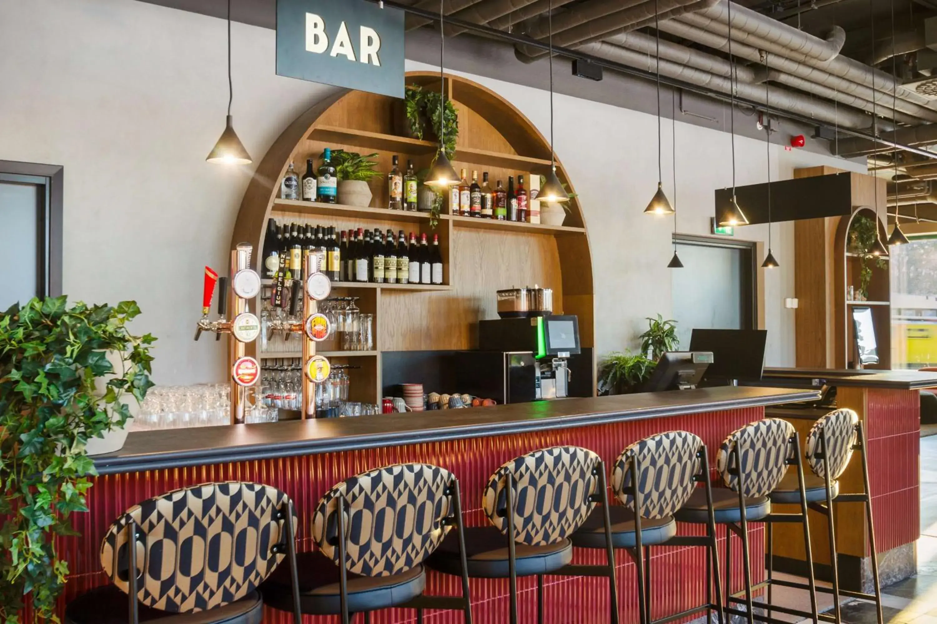 Lounge or bar in Best Western Plus Hotel Kungens Kurva Lounge or bar in Best Western Plus Hotel Kungens Kurva