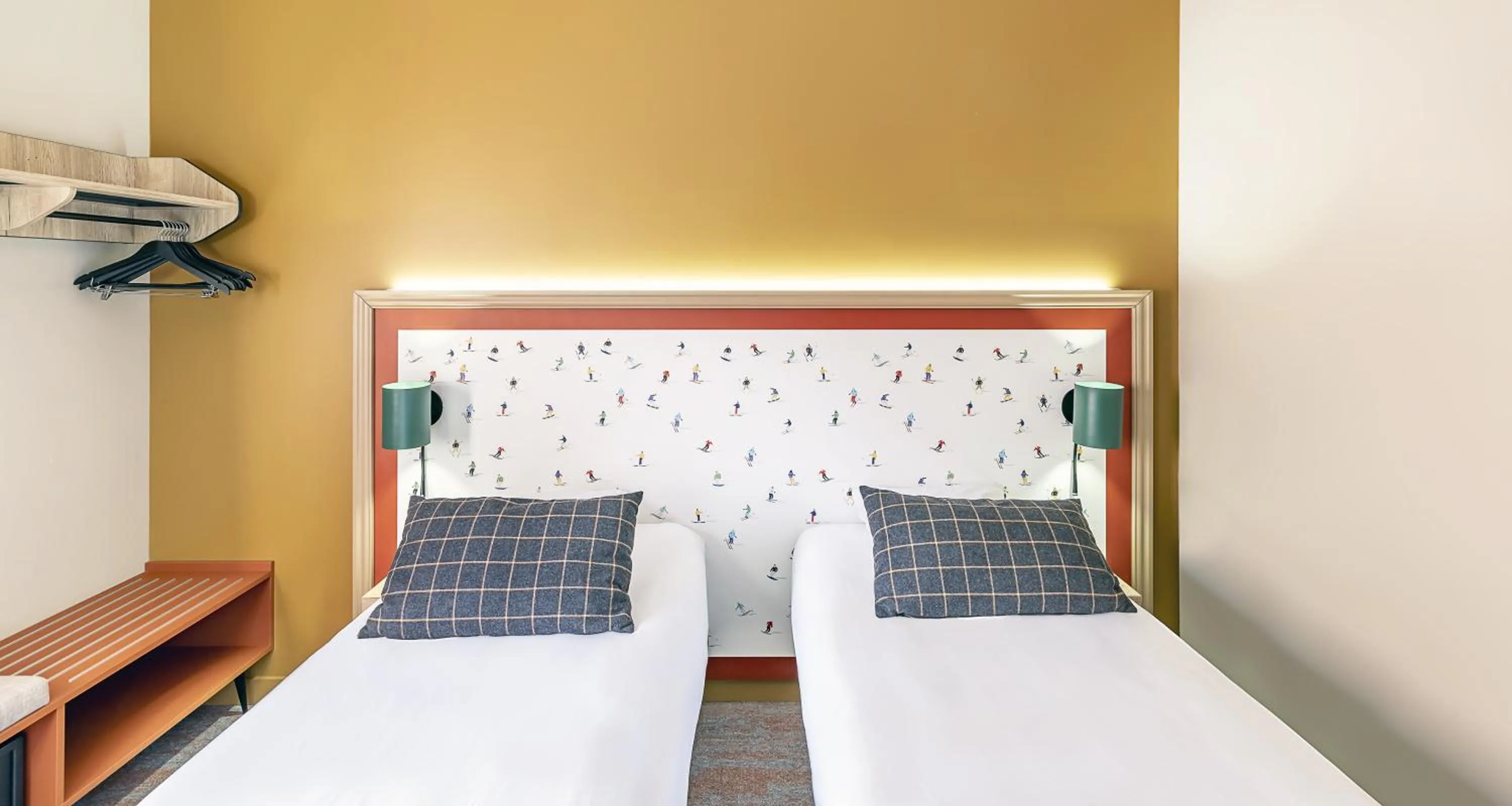 Bed in Best Western Coeur de Maurienne Hotel Restaurant & Spa