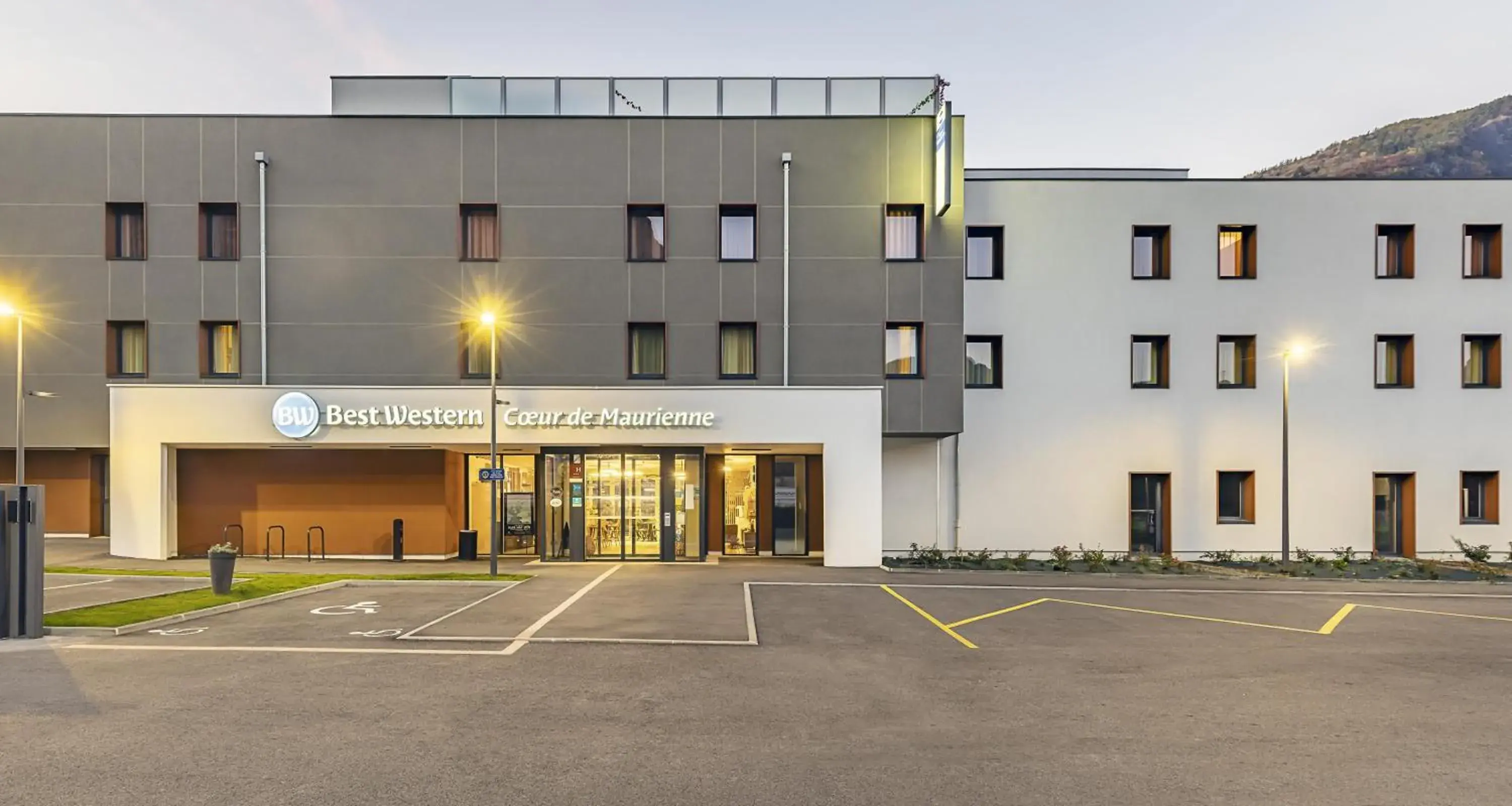 Property building in Best Western Coeur de Maurienne Hotel Restaurant & Spa Property building in Best Western Coeur de Maurienne Hotel Restaurant & Spa