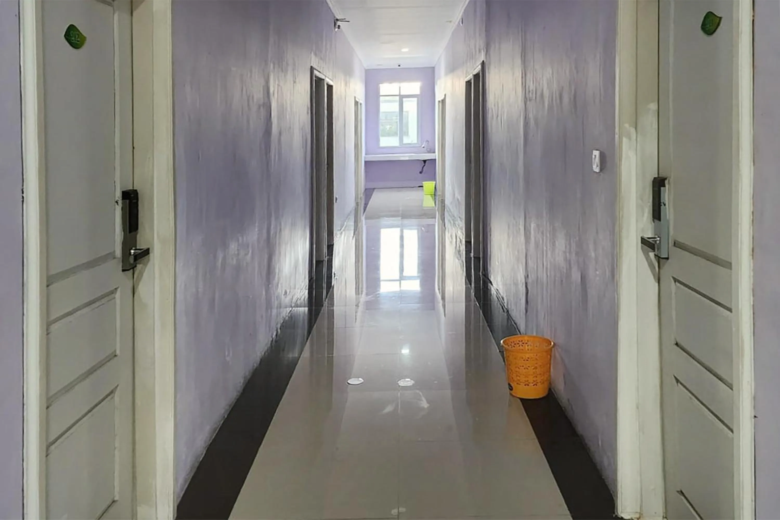 Urbanview Hotel Mutiara Persada Syariah Majalengka by RedDoorz