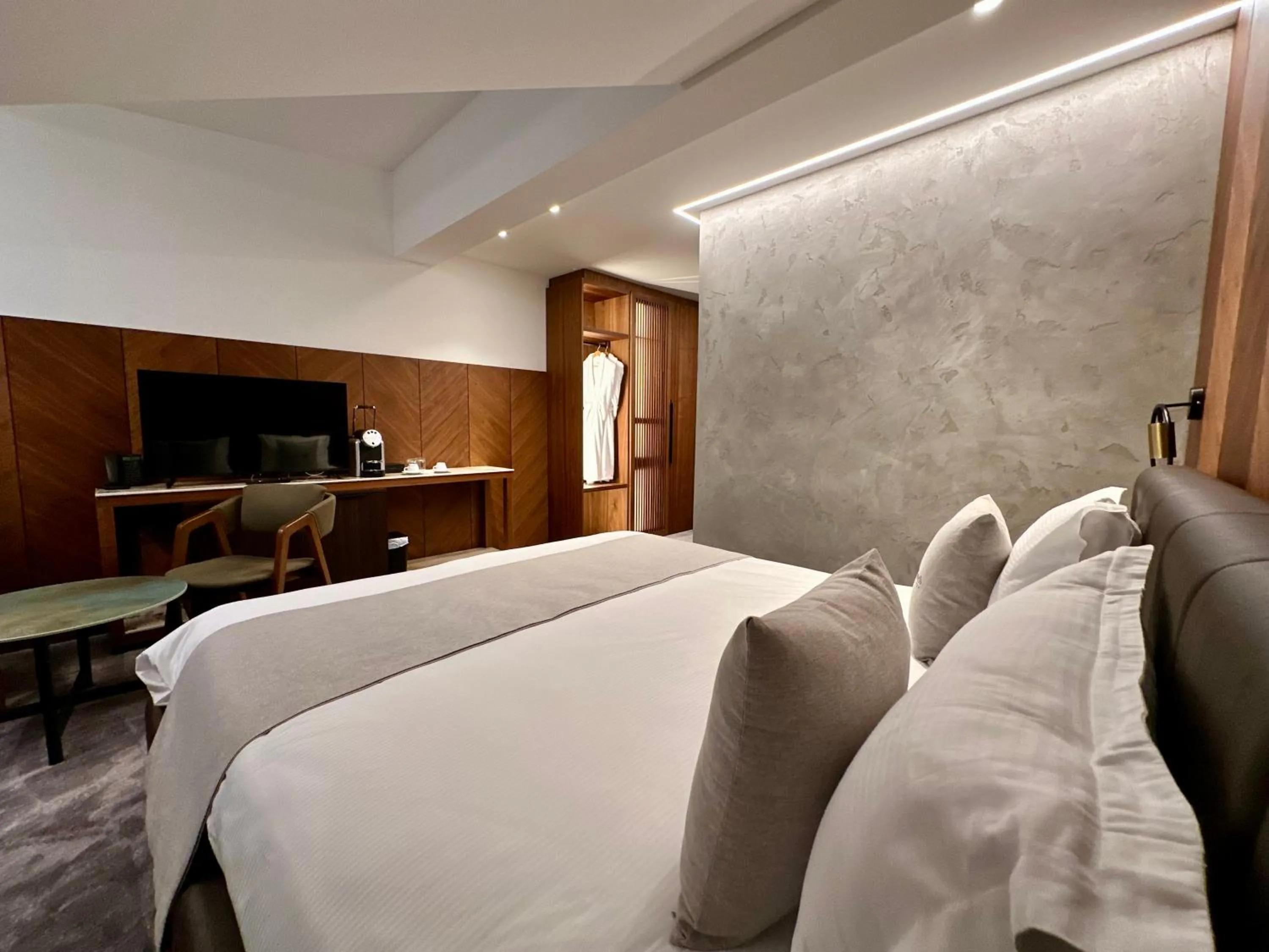 Hôtel Restaurant & Spa Les Planets