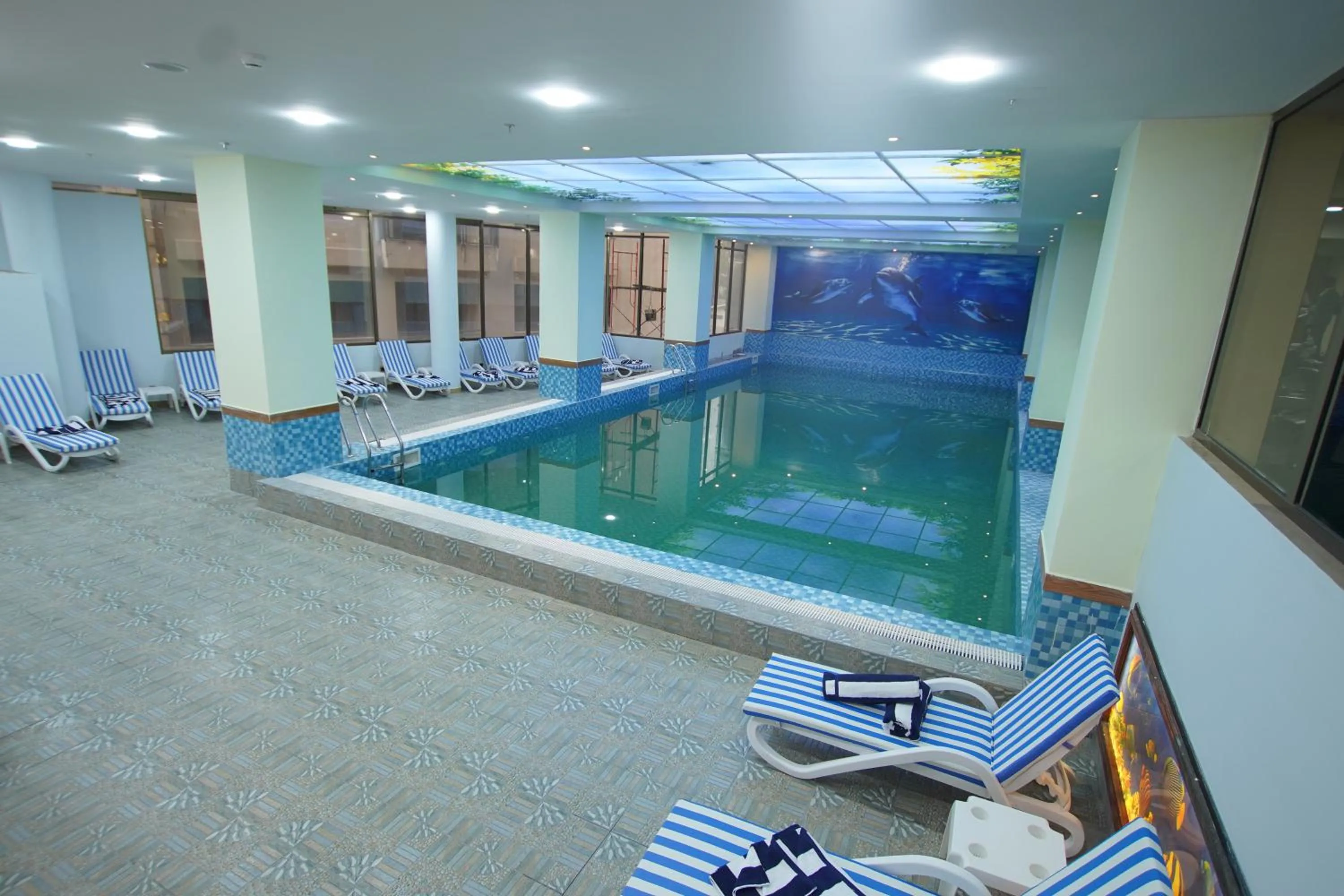 Swimming pool in Best Western Premier Dynasty