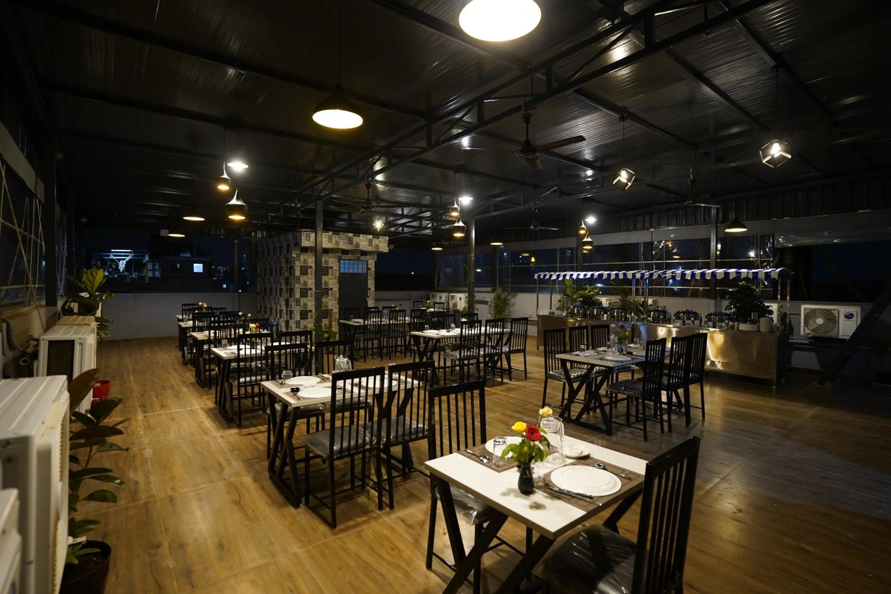Restaurant/places to eat in Sai Bliss International, Manyata Tech Park
