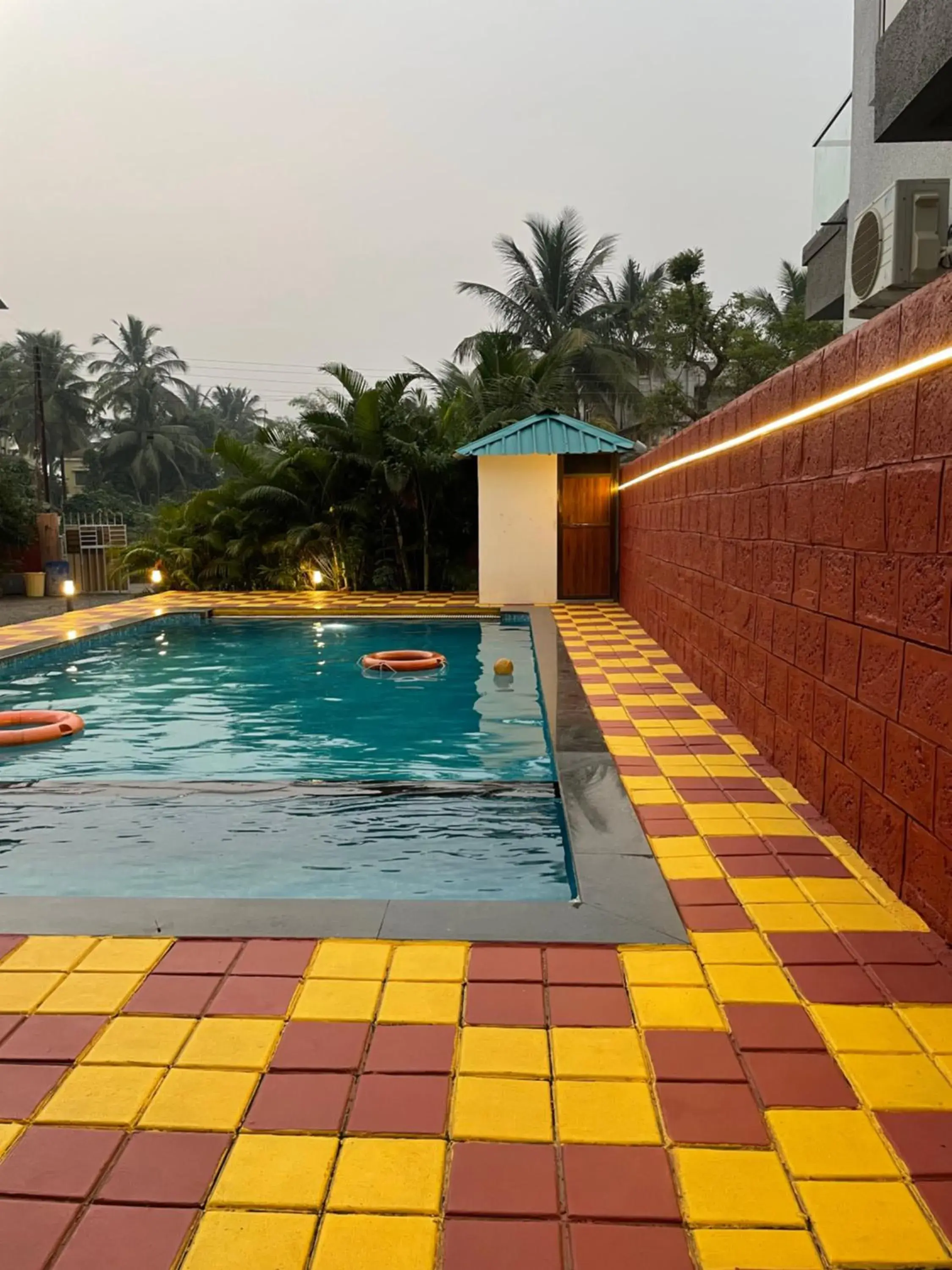 Property building in Scarlet Resort Property building in Scarlet Resort