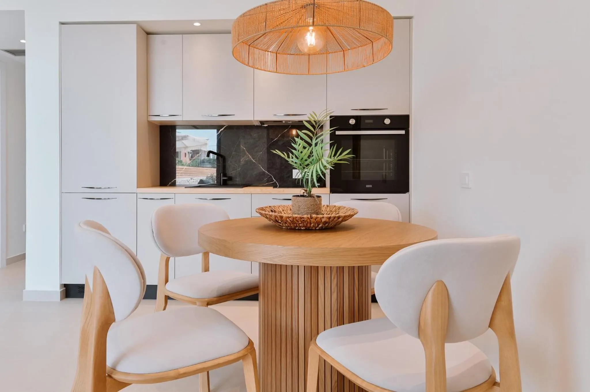 Dining area in Melior Luxury Villas