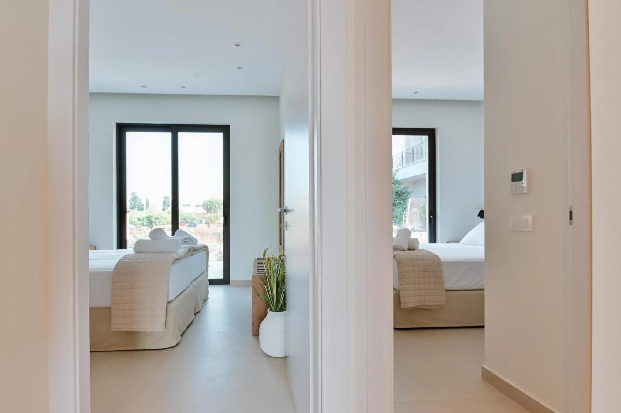 Photo of the whole room, Bed in Melior Luxury Villas
