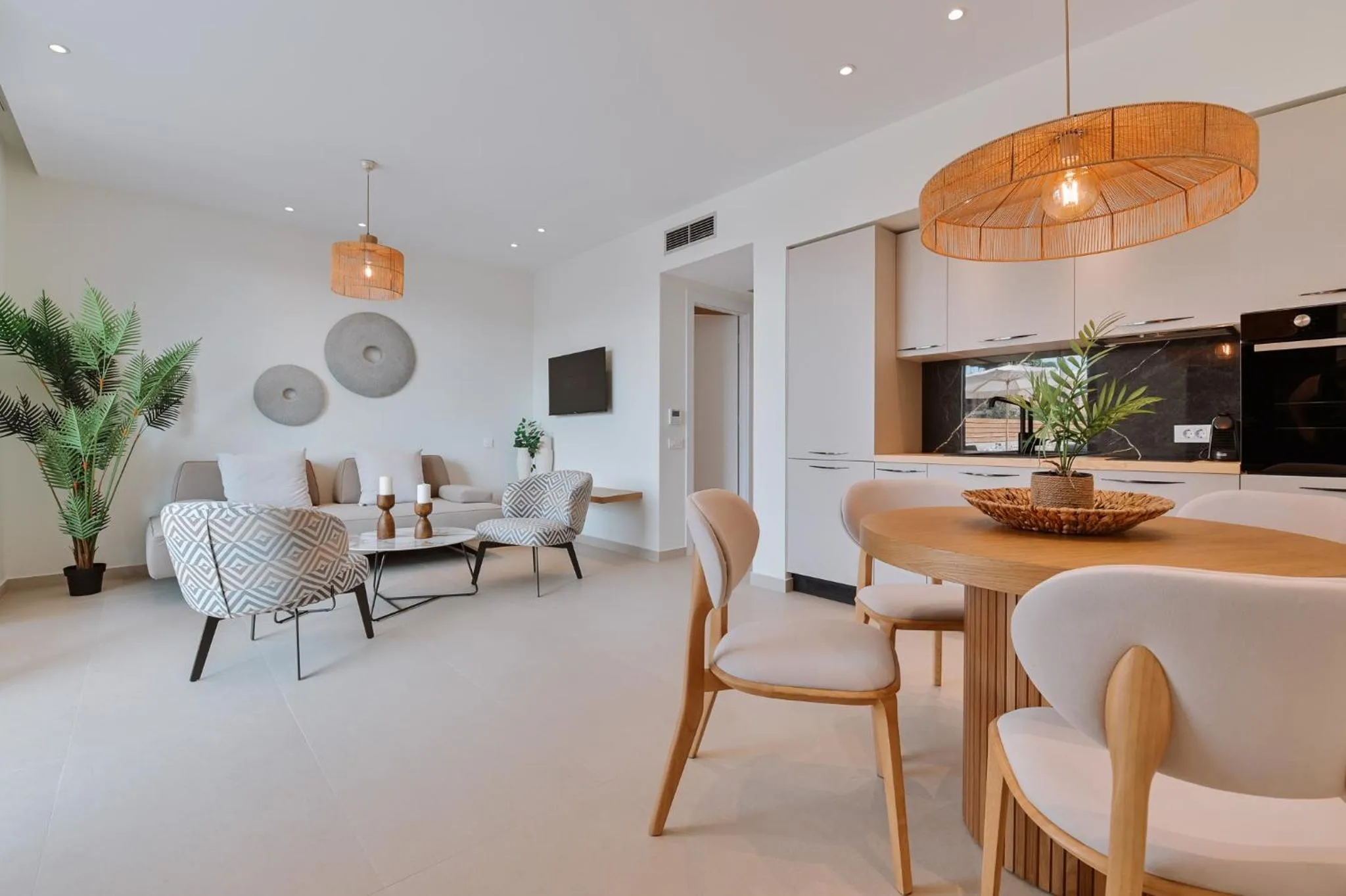 TV and multimedia in Melior Luxury Villas