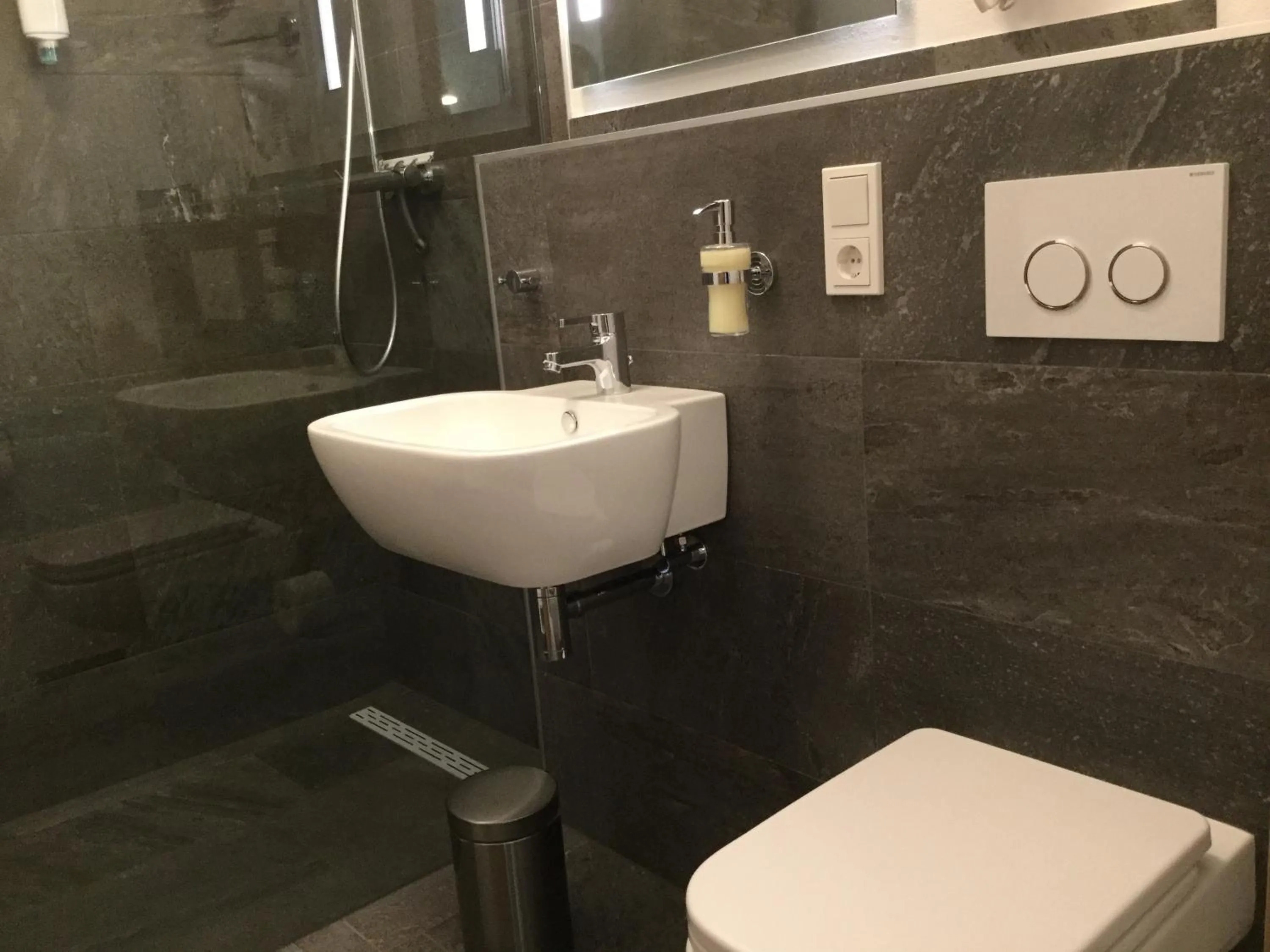 Bathroom in Weingut Bastian