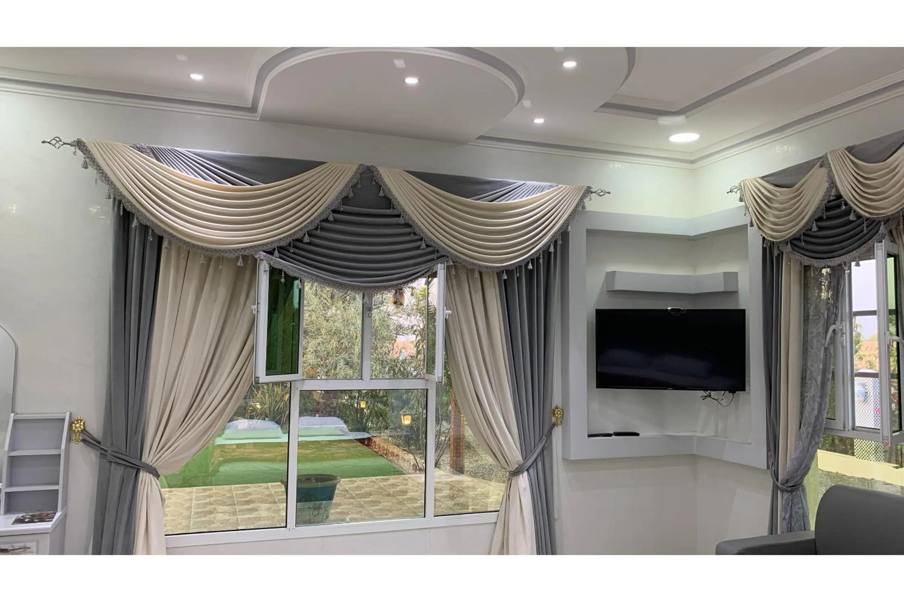 Bedroom in Super OYO 150 Reef Al Khaleej Resort